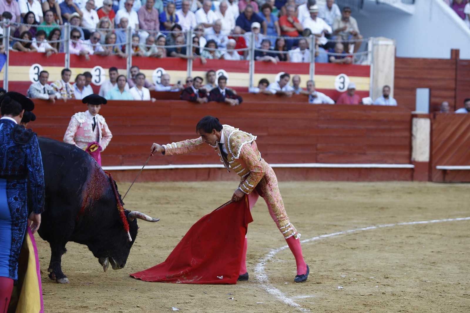 Las mejores imágenes de los toreros Fortes, Juan Ortega y David de Miranda en la Feria de Almería 2025
