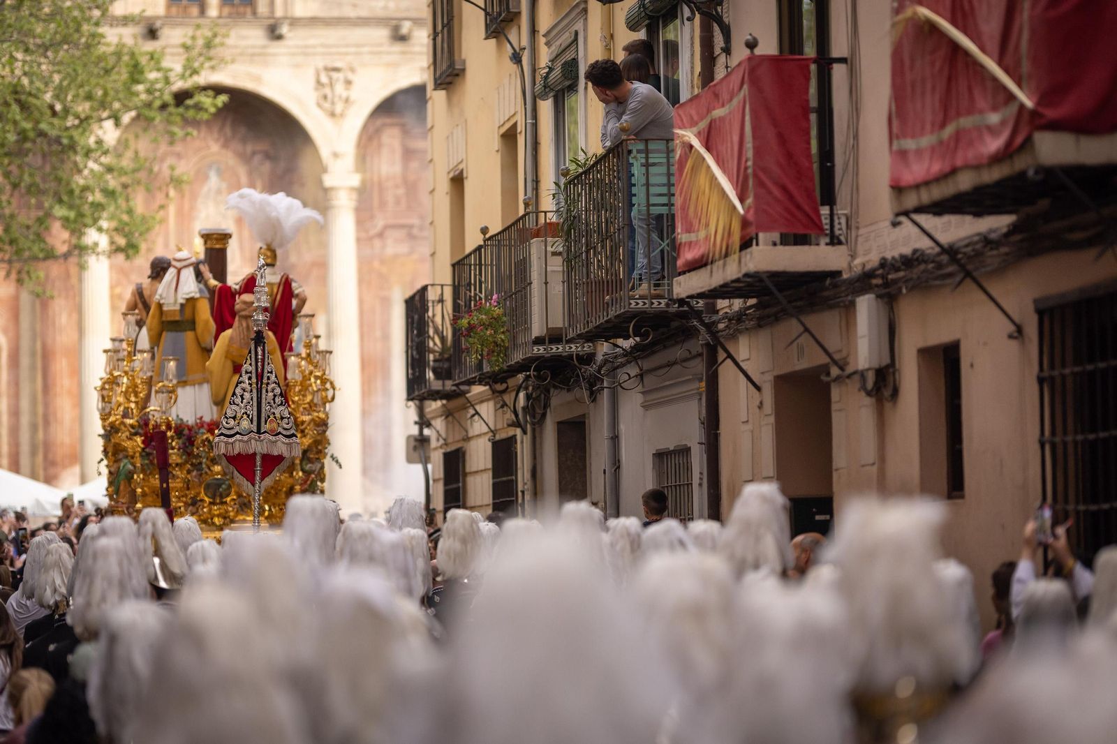 Las mejores fotos del nuevo recorrido por el Realejo de la procesión de la Aurora en el Jueves Santo de Granada