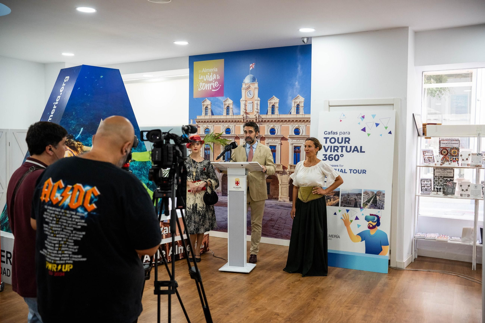 Pérez de la Blanca, en la presentación de las actividades con motivo del Día Internacional del Turismo