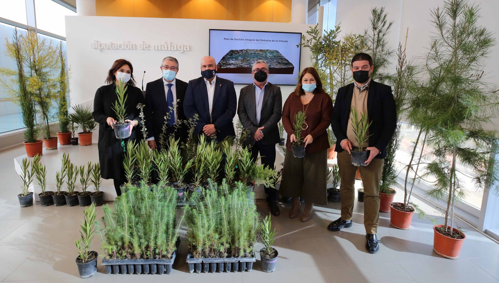 La Diputación inicia el proyecto ambiental y de ocio del embalse de La Viñuela