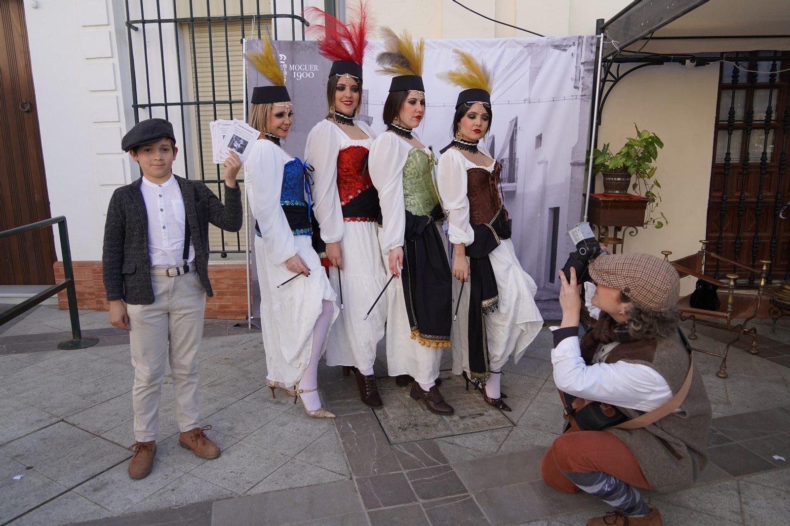 Imágenes de las mejores caracterizaciones de la Feria de Época Moguer 1900