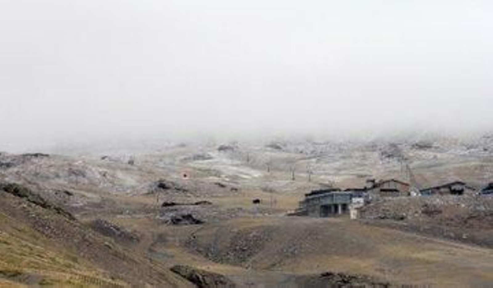 Imágenes de la primeras nieves en Sierra Nevada