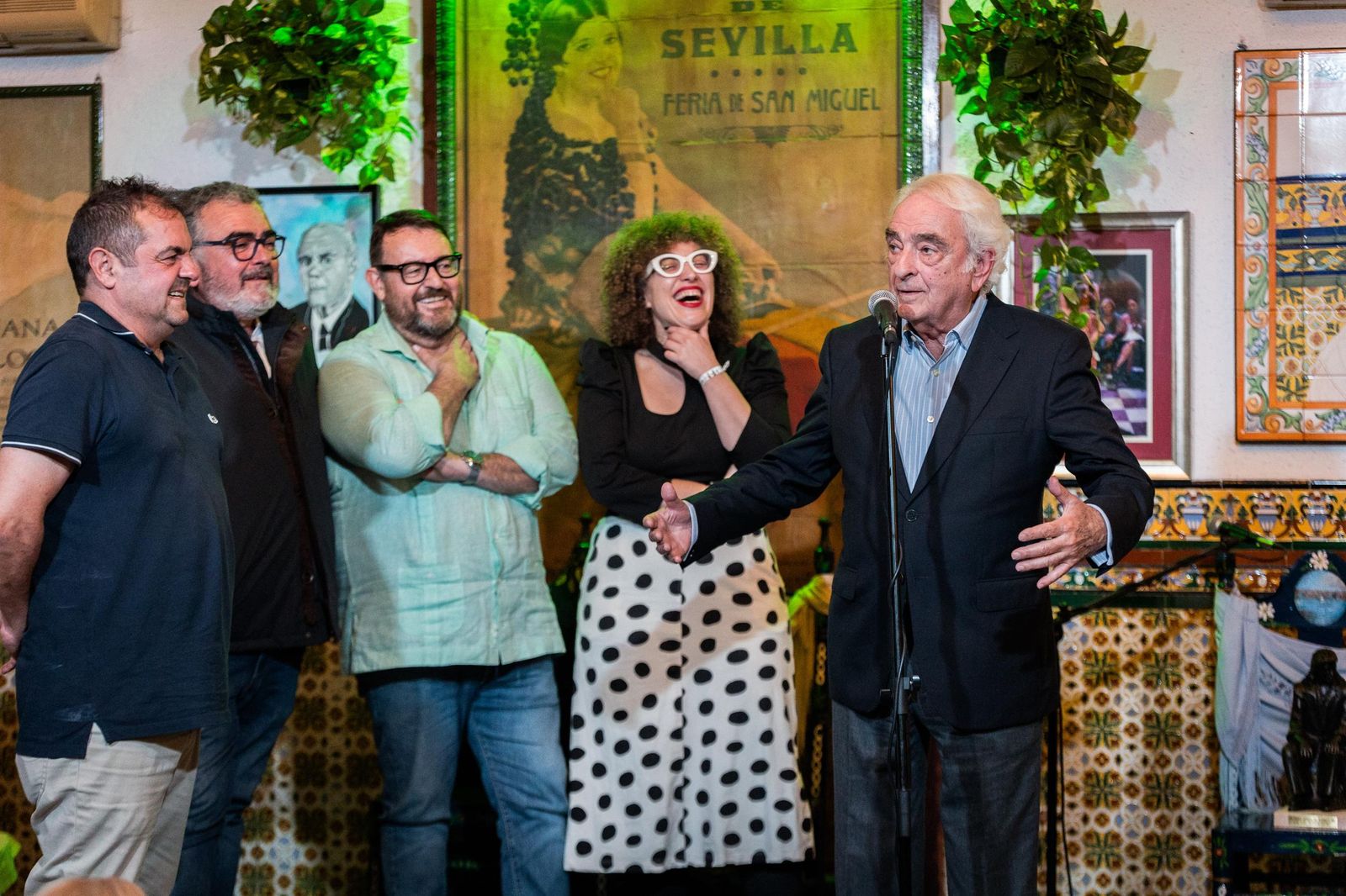 Entrega del Premio Leyenda del Flamenco a José María Velázquez-Gaztelu, en la Venta de Vargas