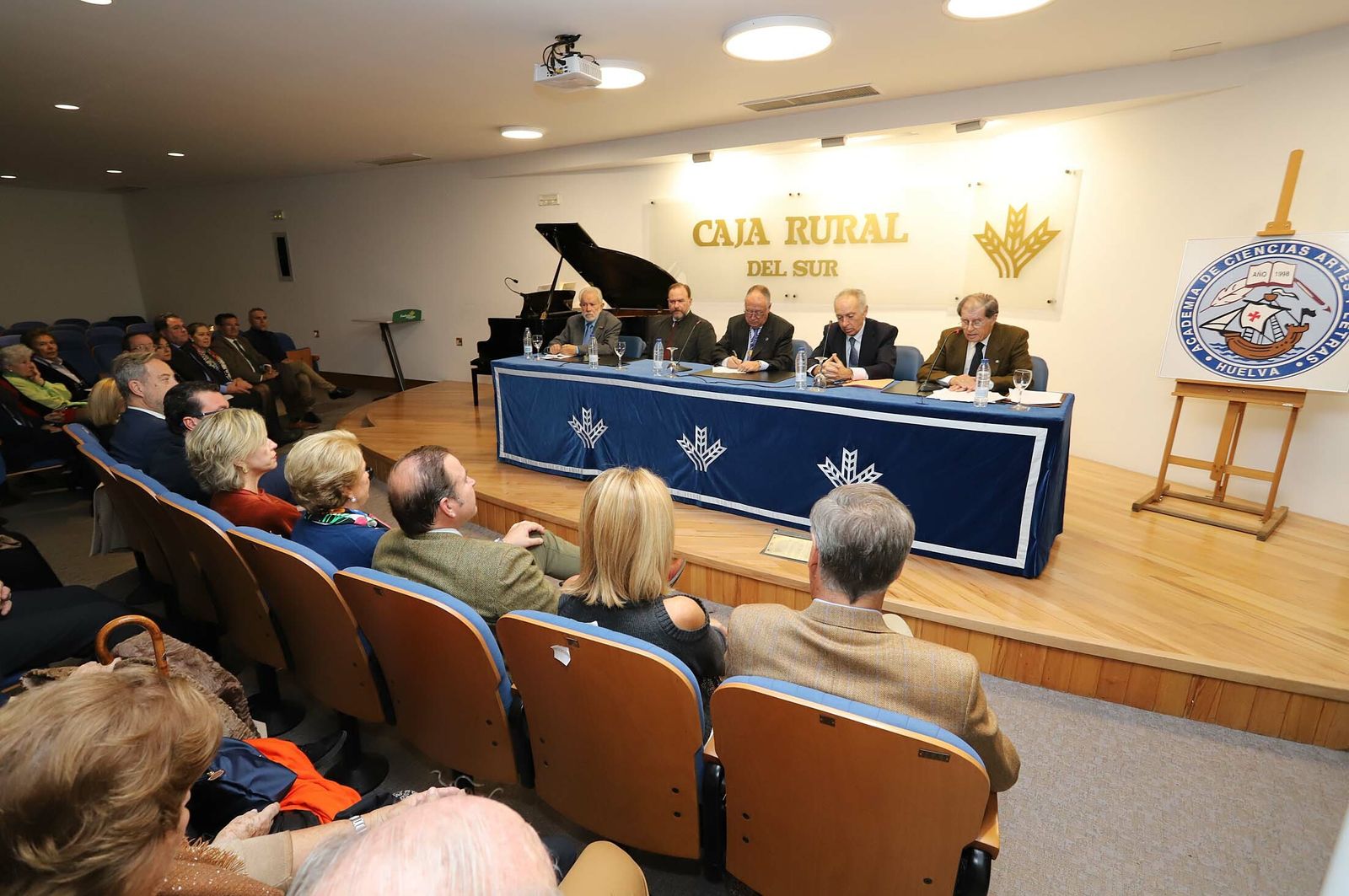 Homenaje al empresario onubense José Luis García Palacios en la sede de la Fundación Caja Rural del Sur.