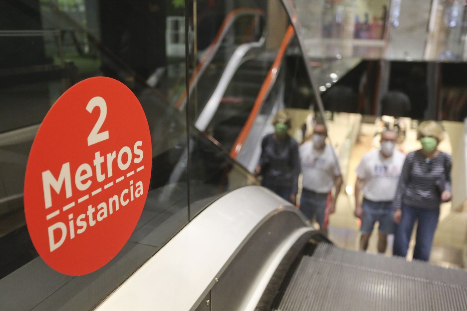 Las fotos de los centros comerciales de Málaga abiertos, en la fase 2 de la desescalada