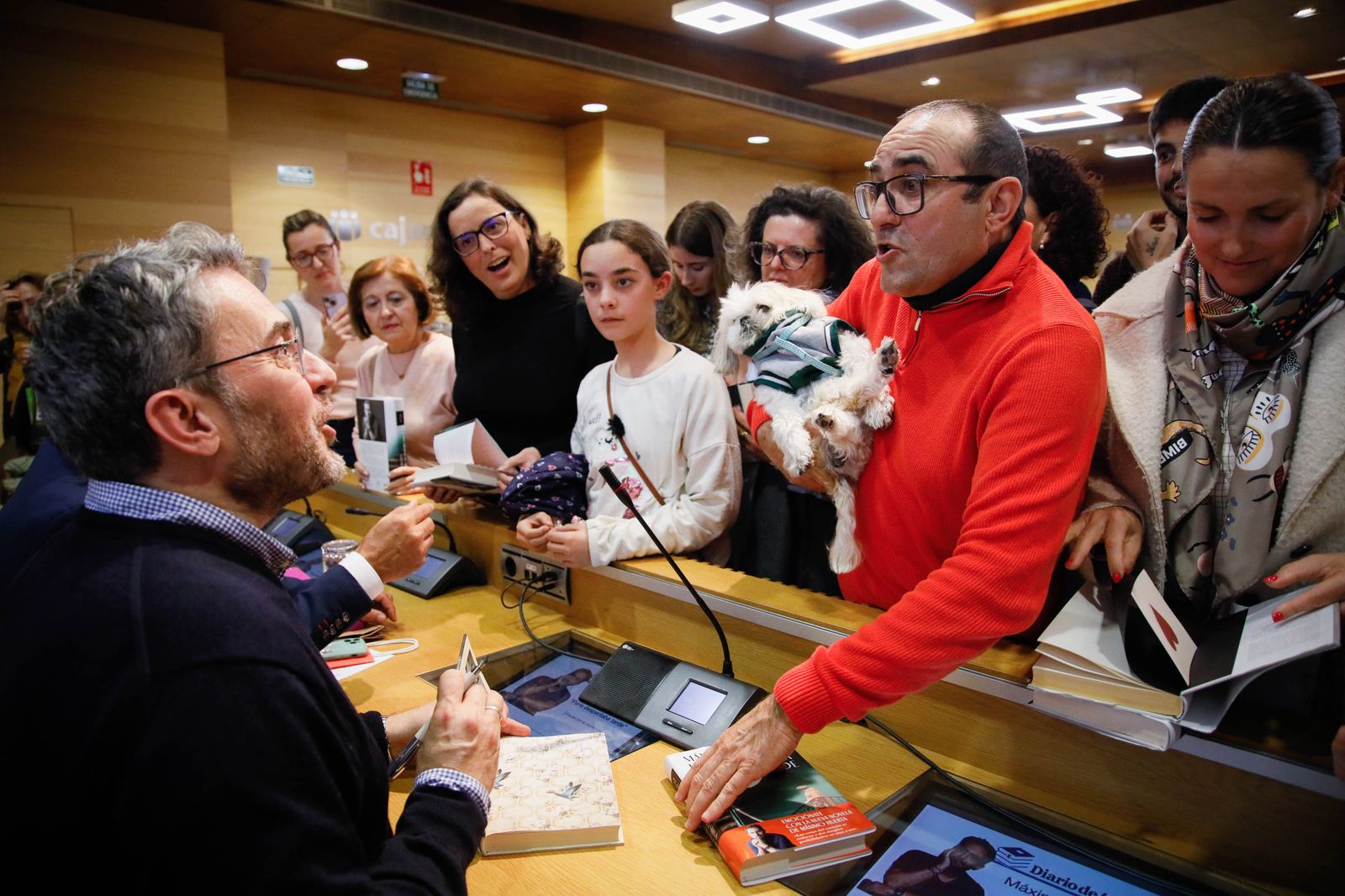 ¿Has estado en la presentación del libro de Máximo Huerta? Entra en la galería y buscate