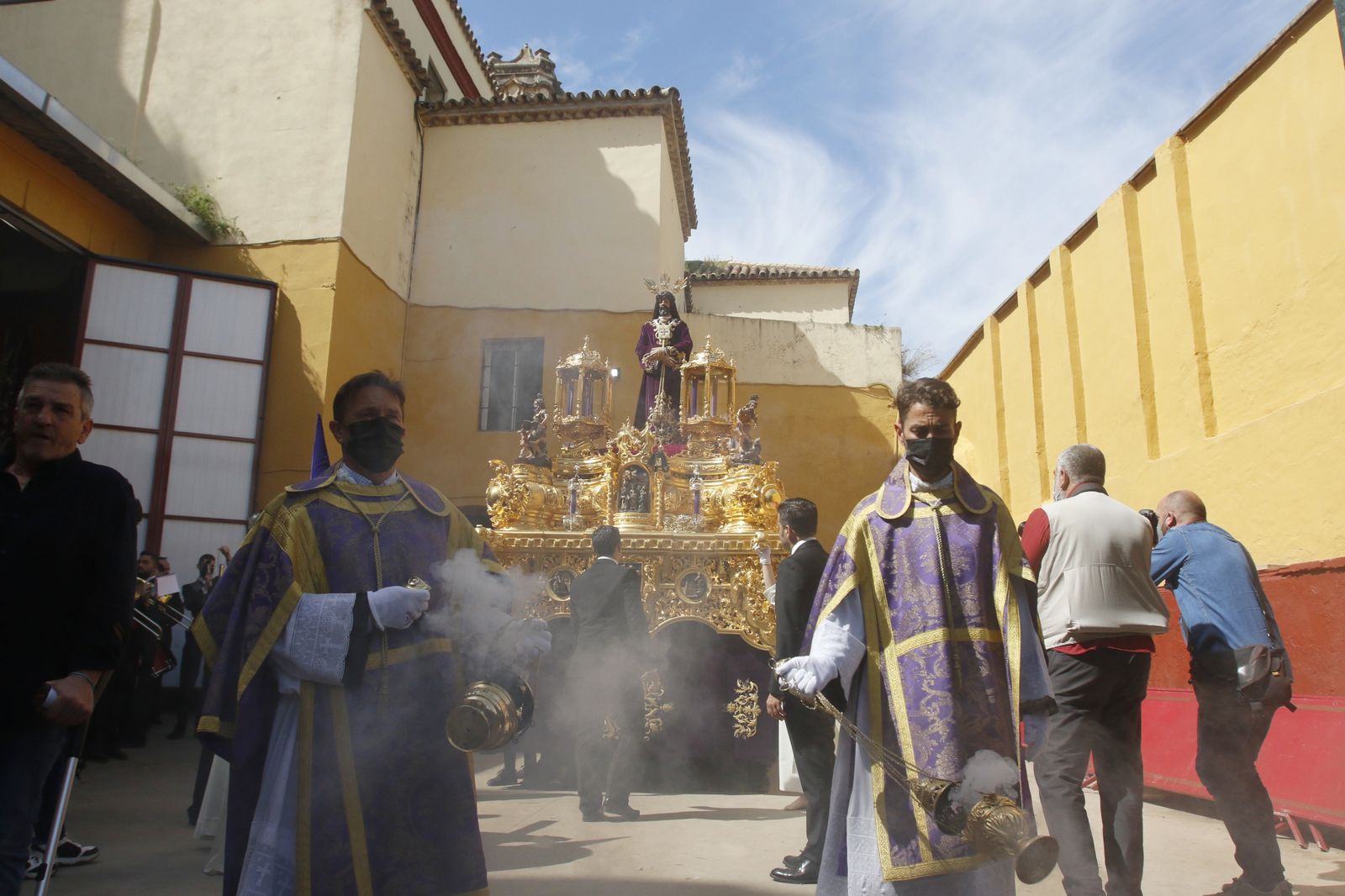 Domingo de Ramos en Córdoba: La procesión del Rescatado, en imágenes