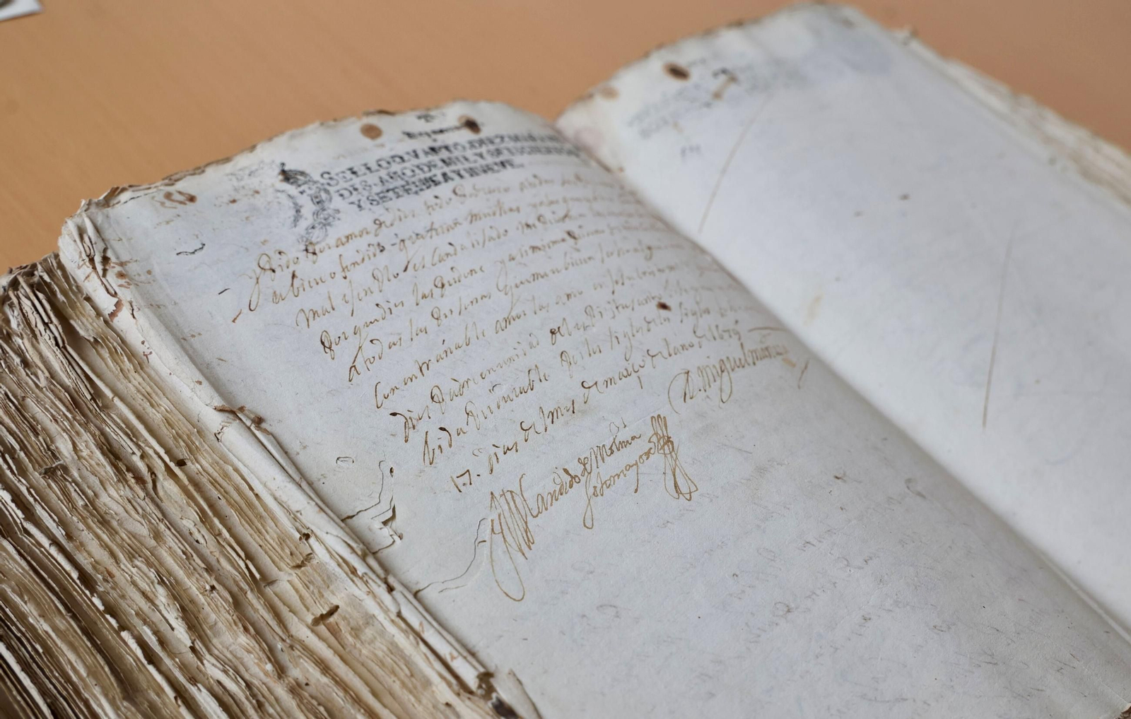 Documento firmado por Miguel de Cervantes.