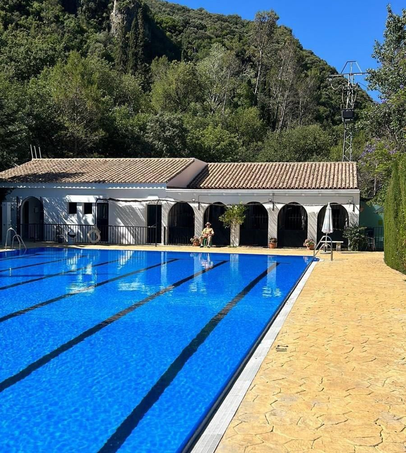 Piscina de Benamahoma Piscina de Benamahoma