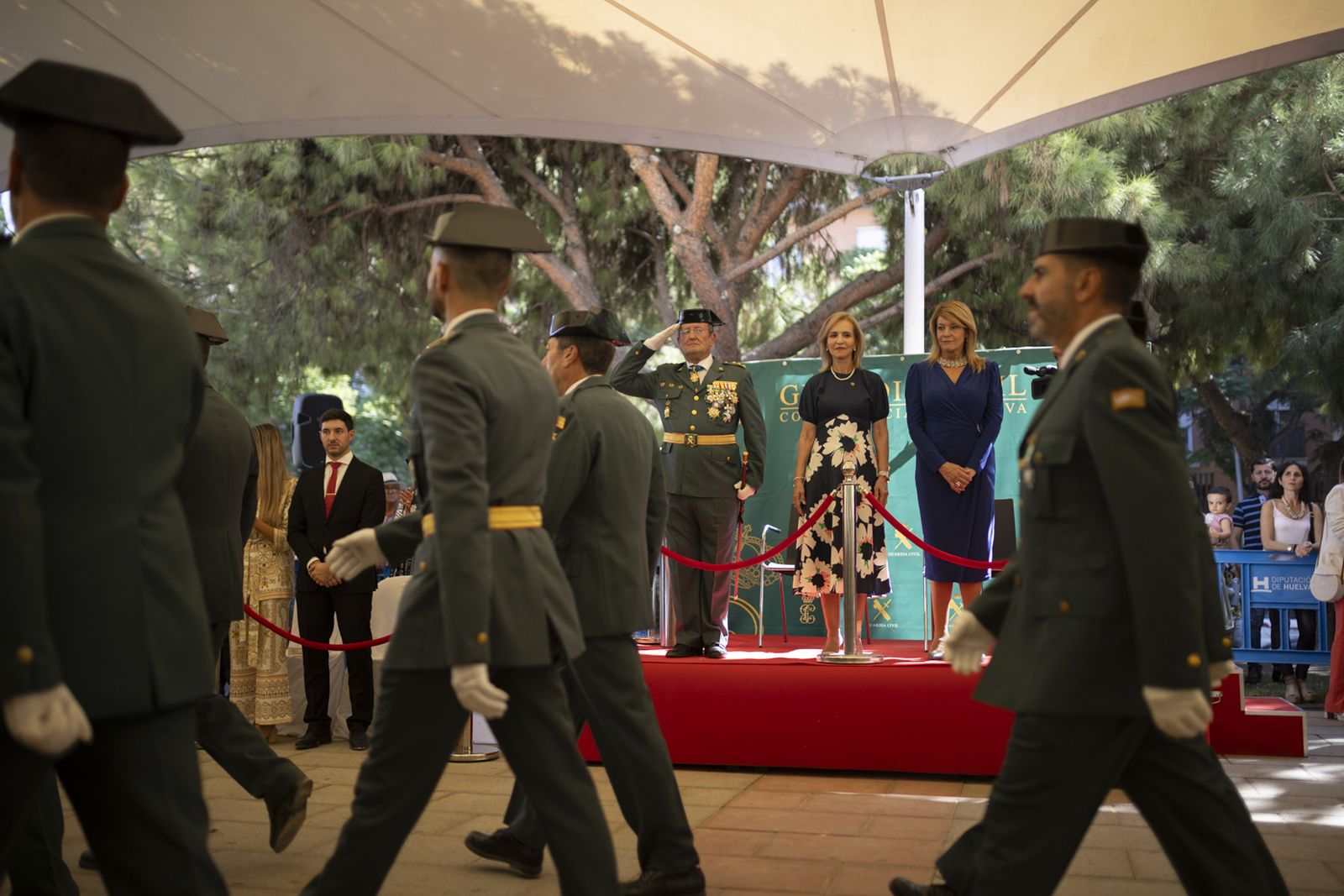 Imágenes de los actos de celebración de la festividad de la patrona de la Guardia Civil, la Virgen del Pilar.