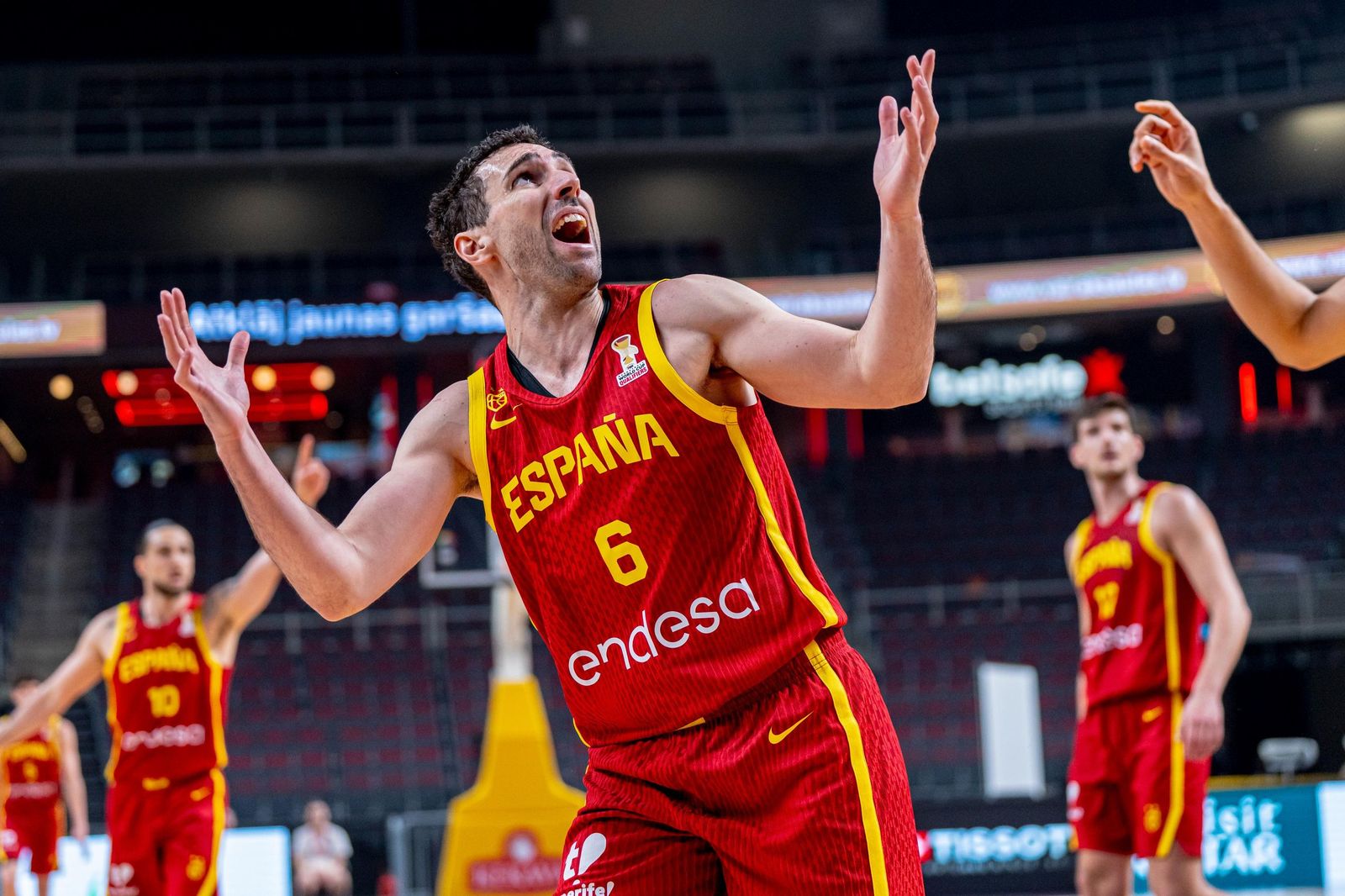 Las mejores fotos del Ucrania-España de baloncesto