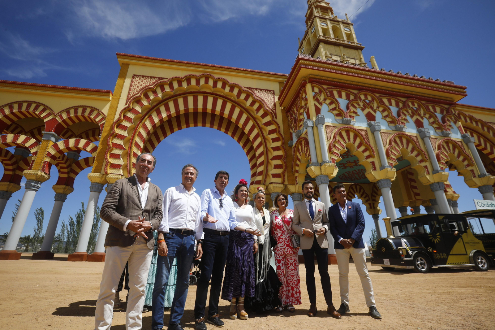 La visita de Juan Marín a la Feria de Córdoba, en imágenes.
