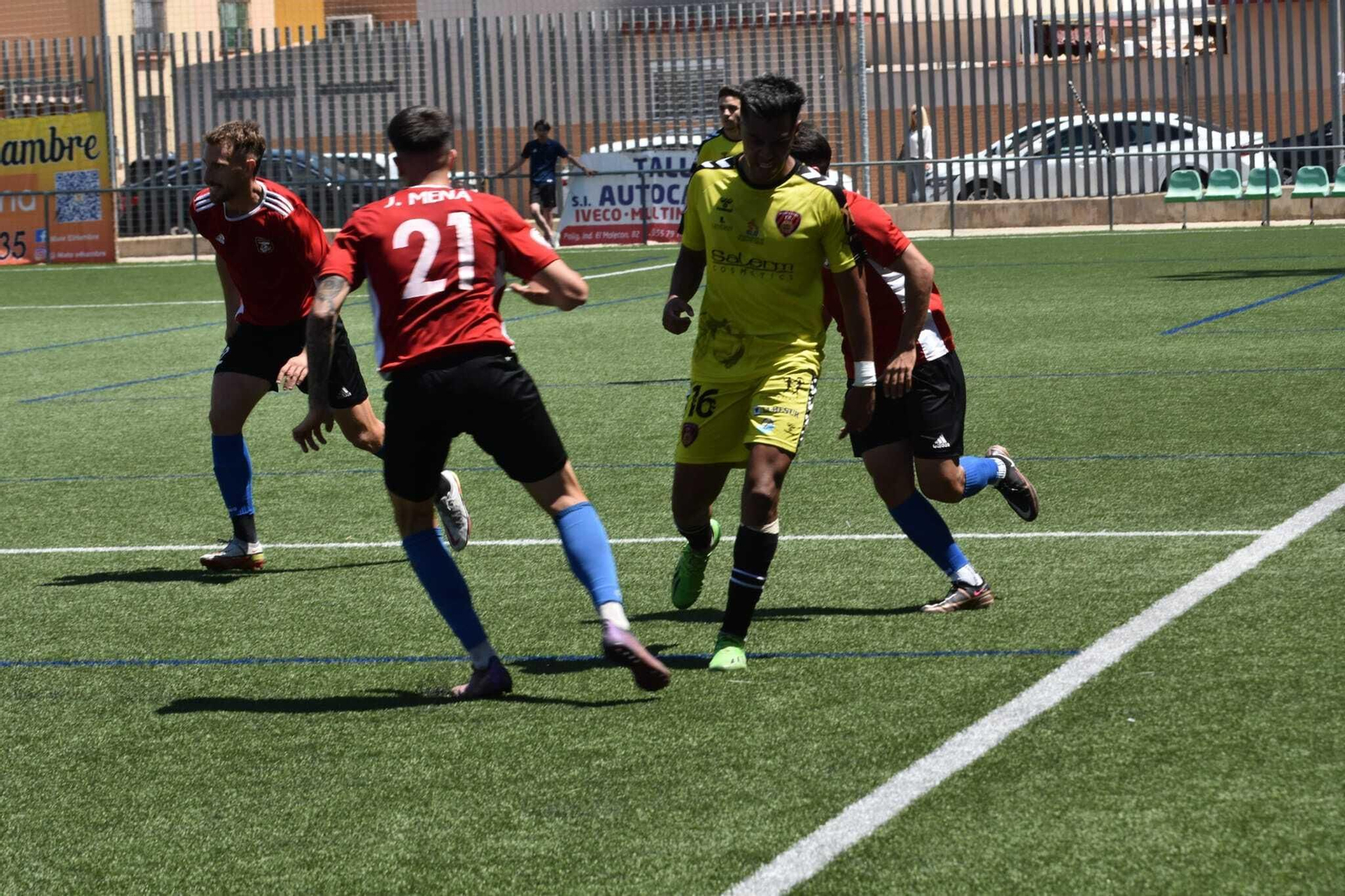 Las mejores fotos del triunfo del Salerm Puente Genil ante el Gerena en el 'play off' de ascenso a Segunda RFEF