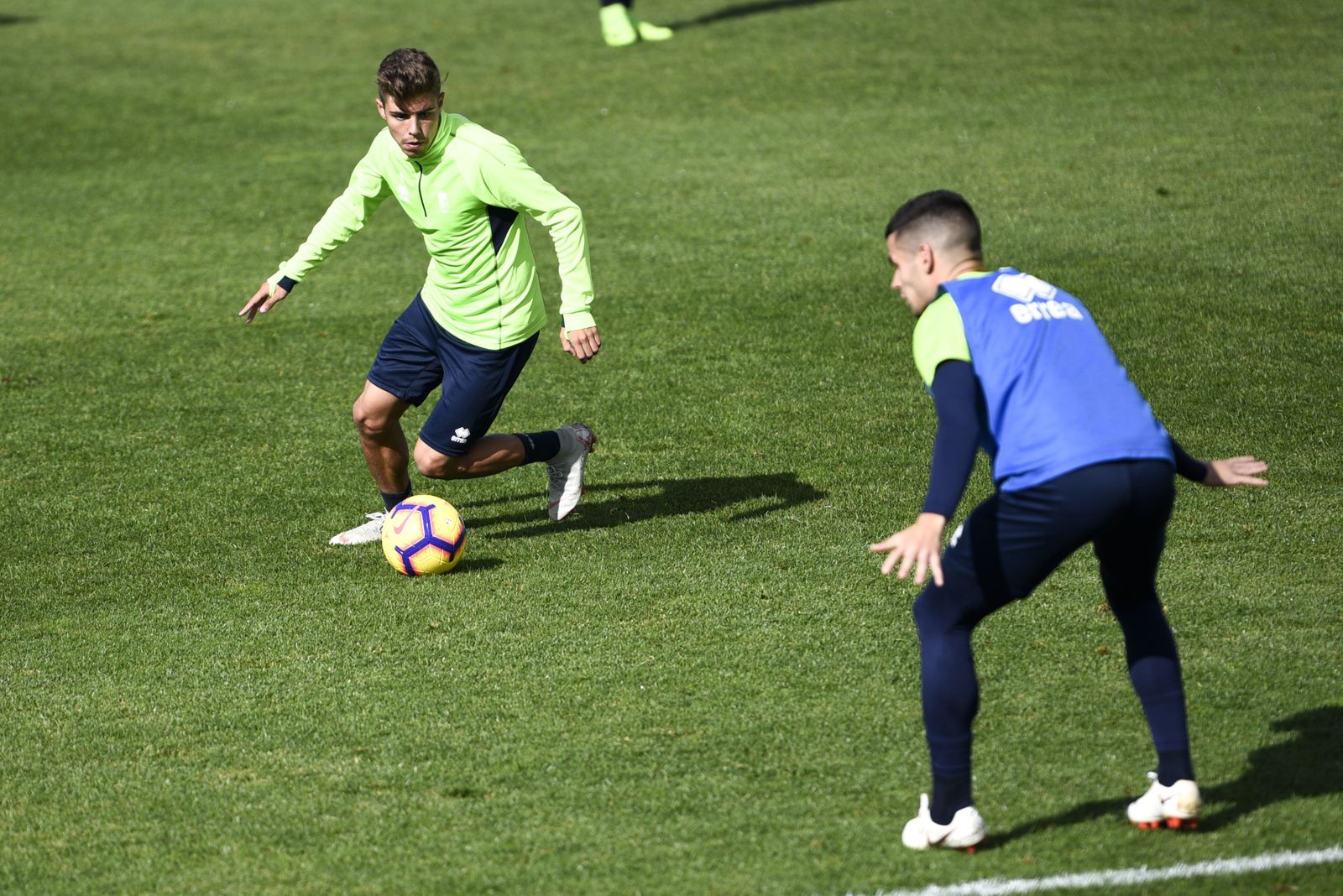 Pozo durante un entrenamiento del Granada CF