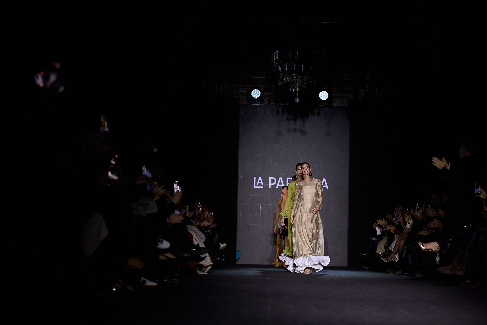 El desfile de La Parrala en We Love Flamenco 2026, todas las fotos