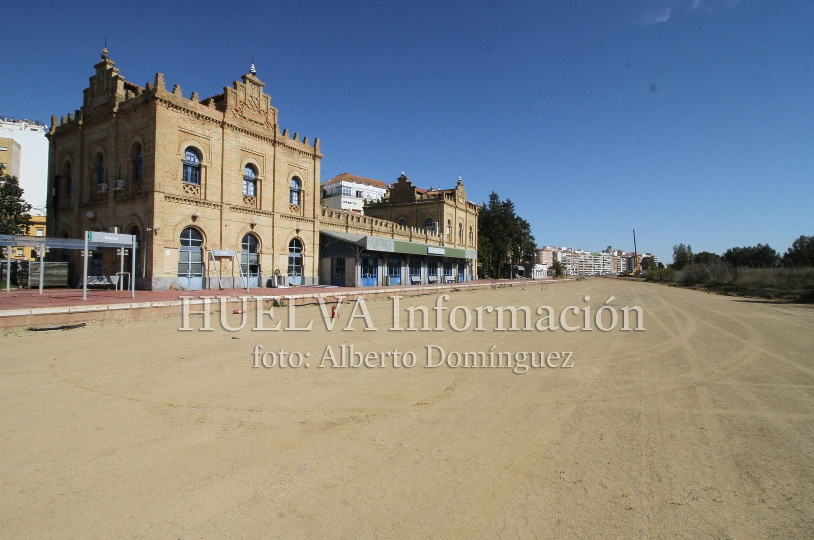 Imágenes del estado actual de la antigua Estación de Tren de Huelva