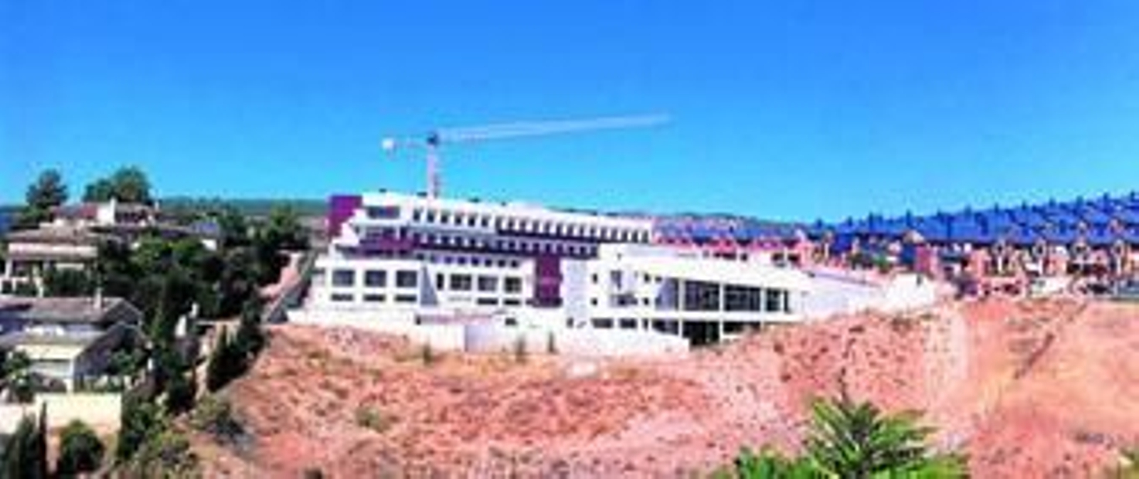 Las obras del nuevo centro que construyen los capuchinos en El Serrallo siguen su curso.