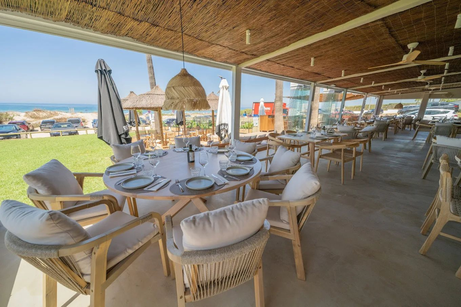 Vistas a la playa de La Barrosa desde el restaurante Amares (Chiclana)