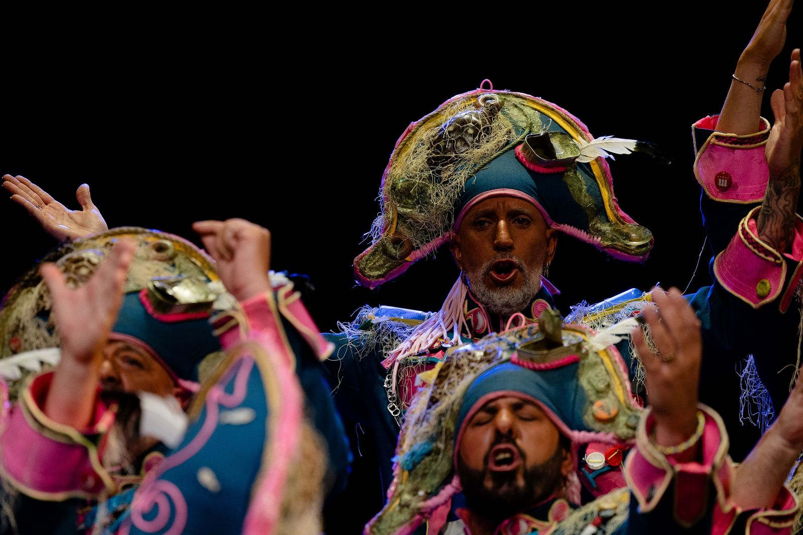 Búscate entre las mejores imágenes de la sexta sesión de cuartos de final del COAC 2026