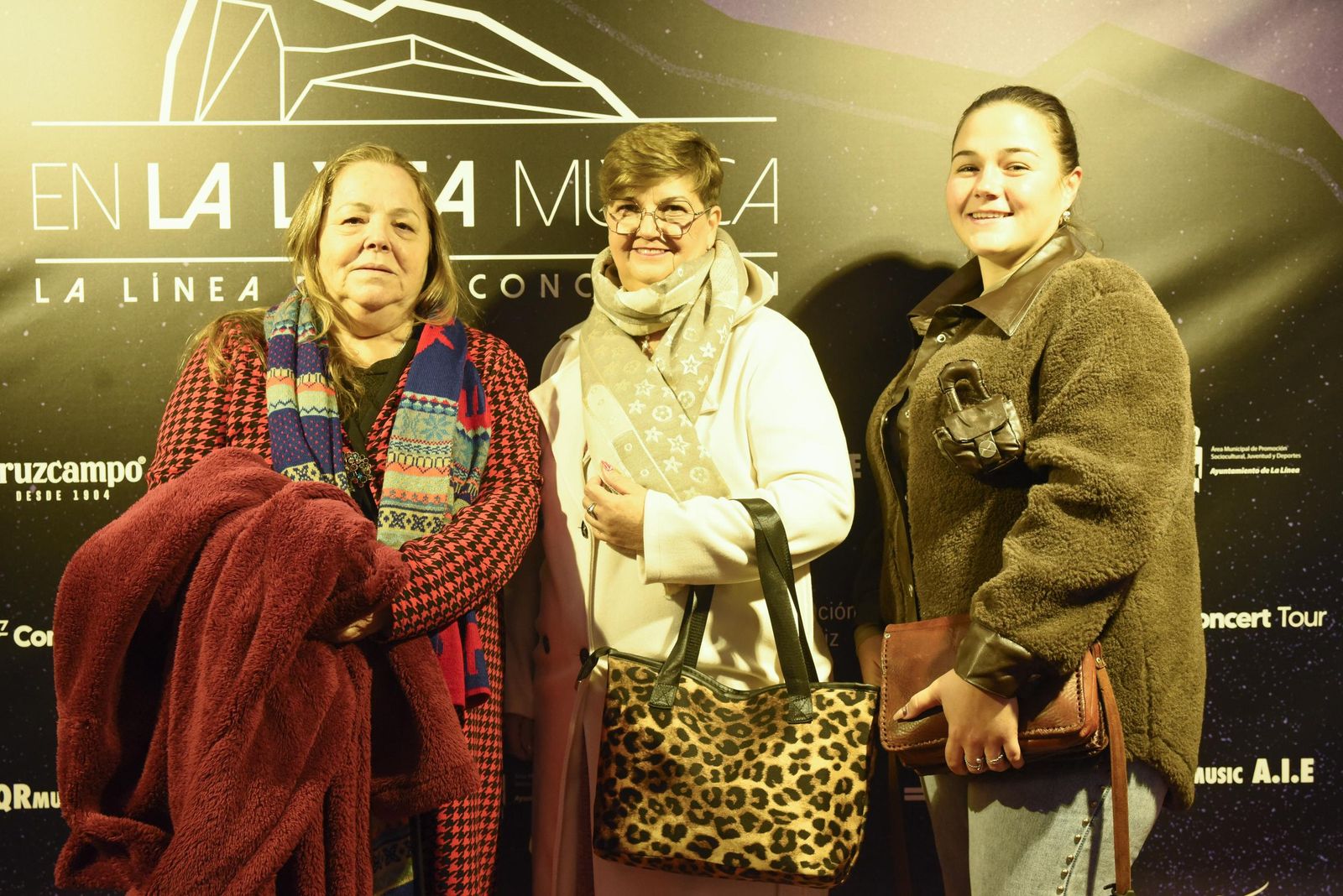 Fotos del recital 'Así canta Jerez en Navidad' en La Línea