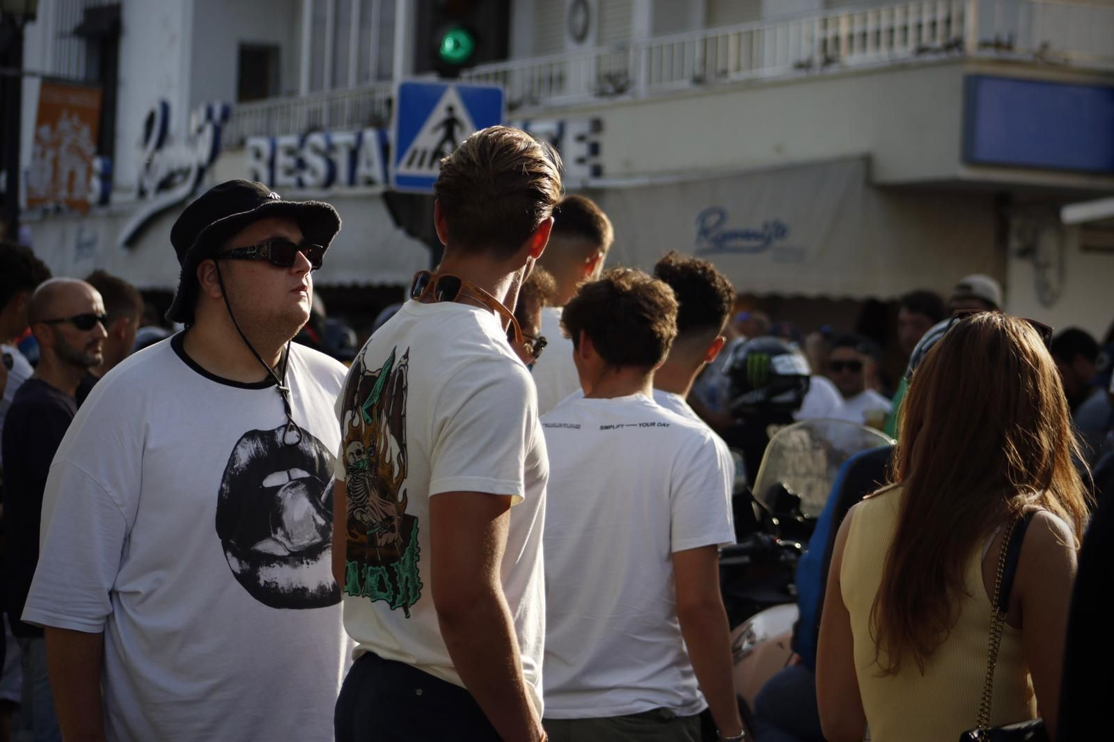 Las imágenes del sábado durante  la morotada en el Puerto de Santa María.