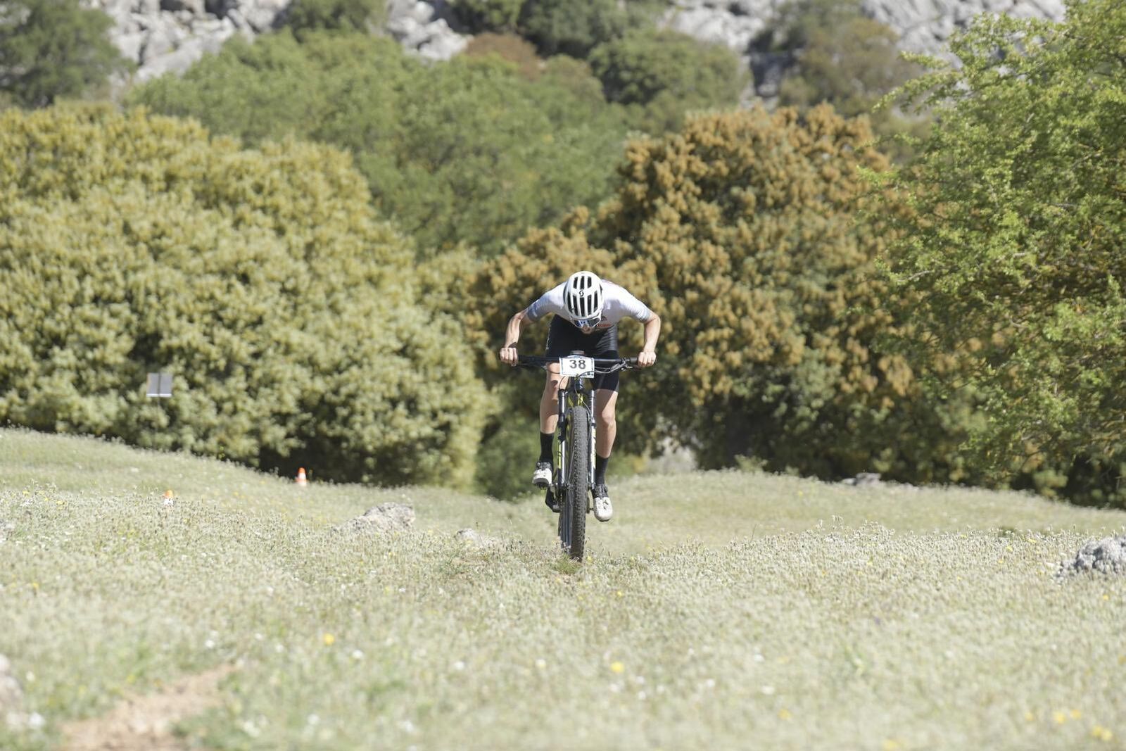 Un 'bikers' durante la prueba celebrada en Zafarraya.