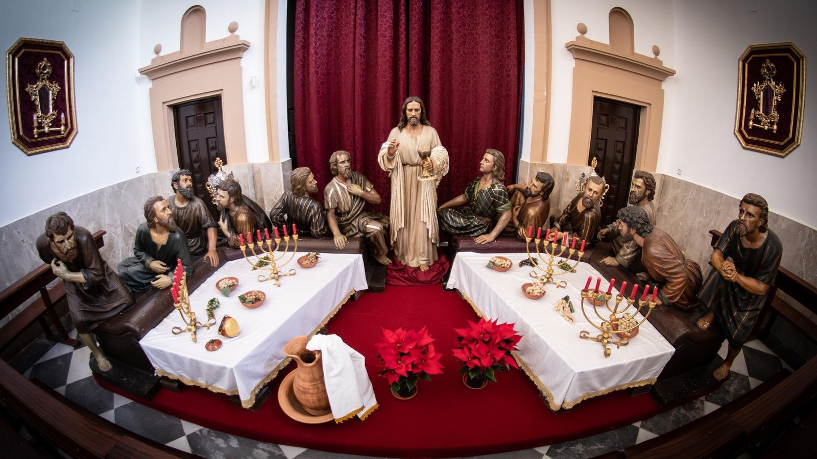 Conjunto escultórico de la Santa Cena de Linares