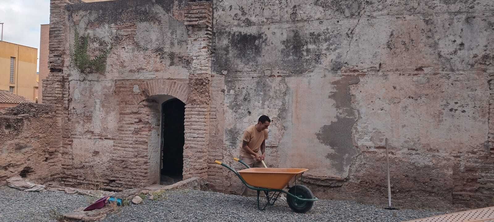 Inicio de las obras de rehabilitación exteriores