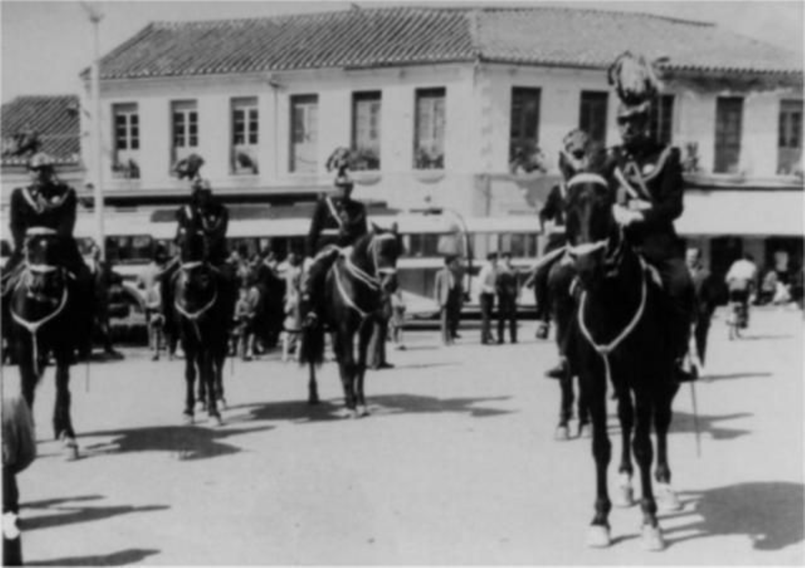 La Patrulla de la Guardia Montada de La Línea.