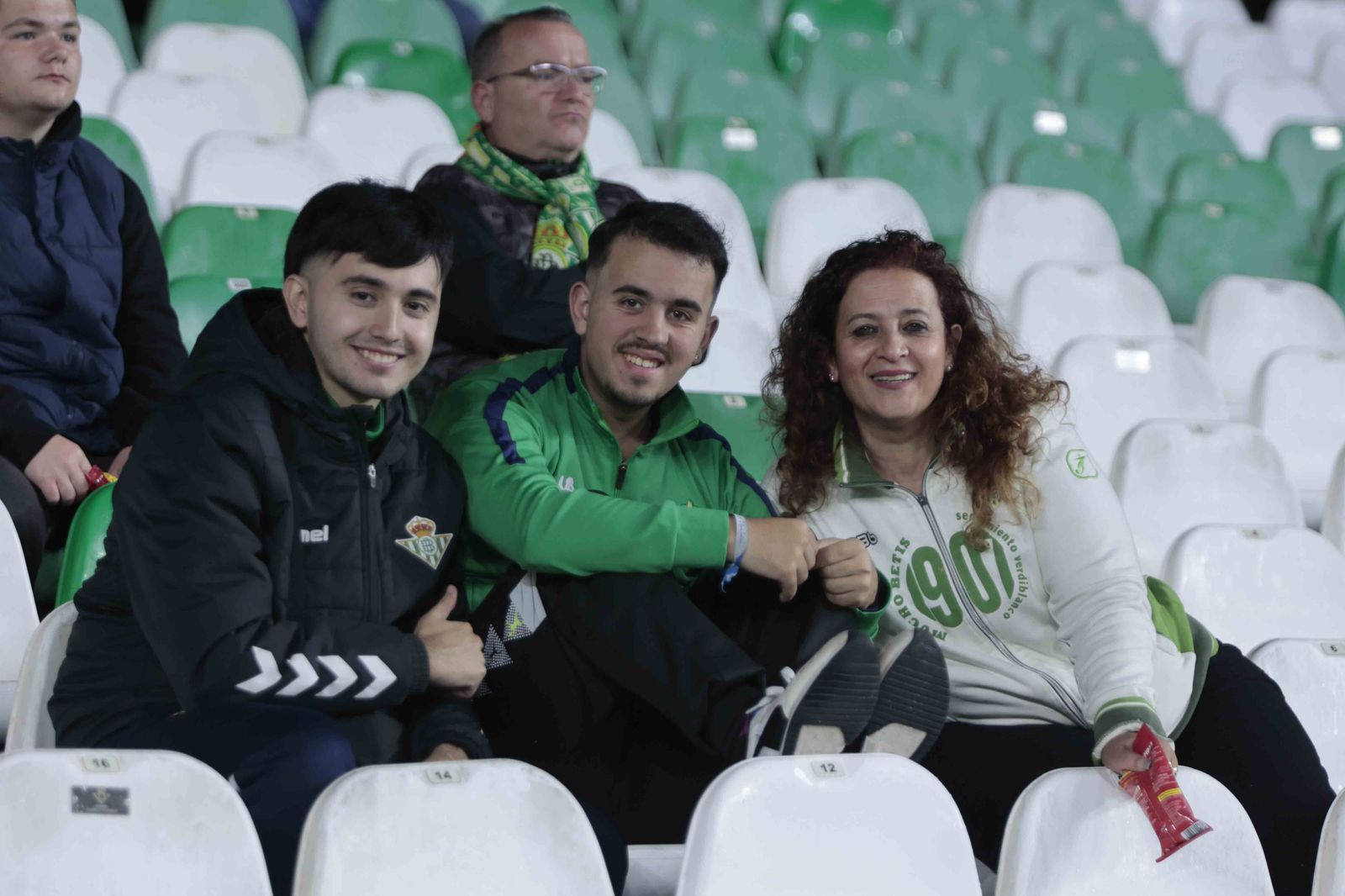 Búscate en las gradas del Villamarín