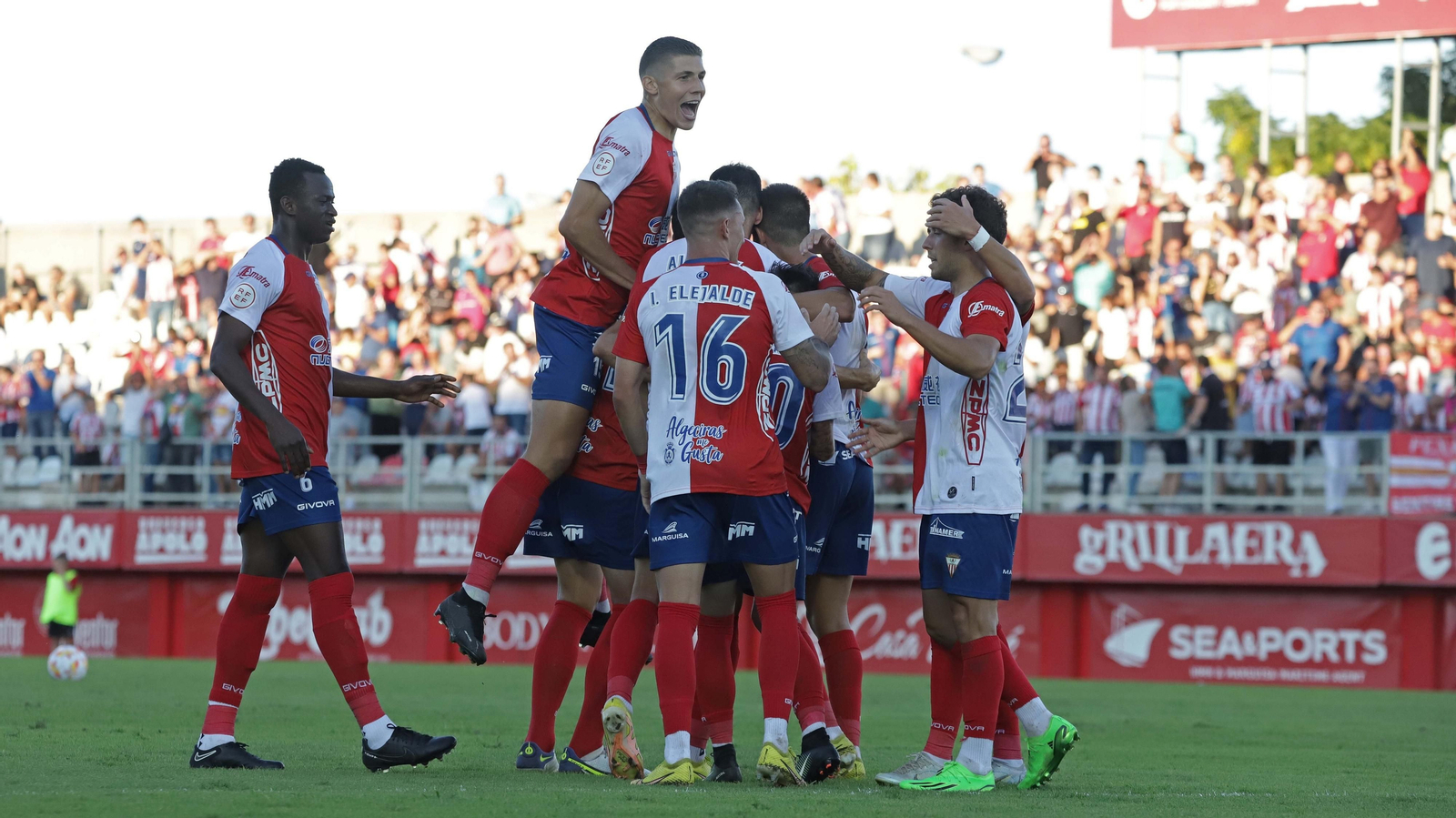 Las mejores fotos del Algeciras - Racing de Ferrol