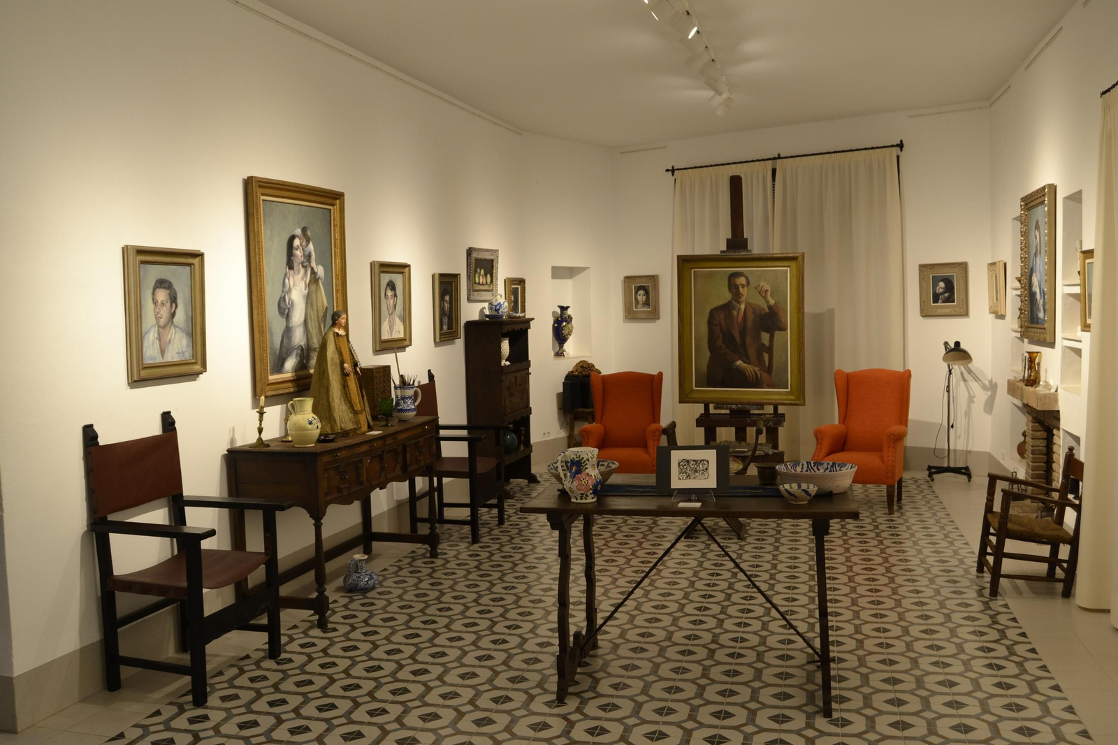 Obras en la Casa Museo del pintor Pedro Bueno.