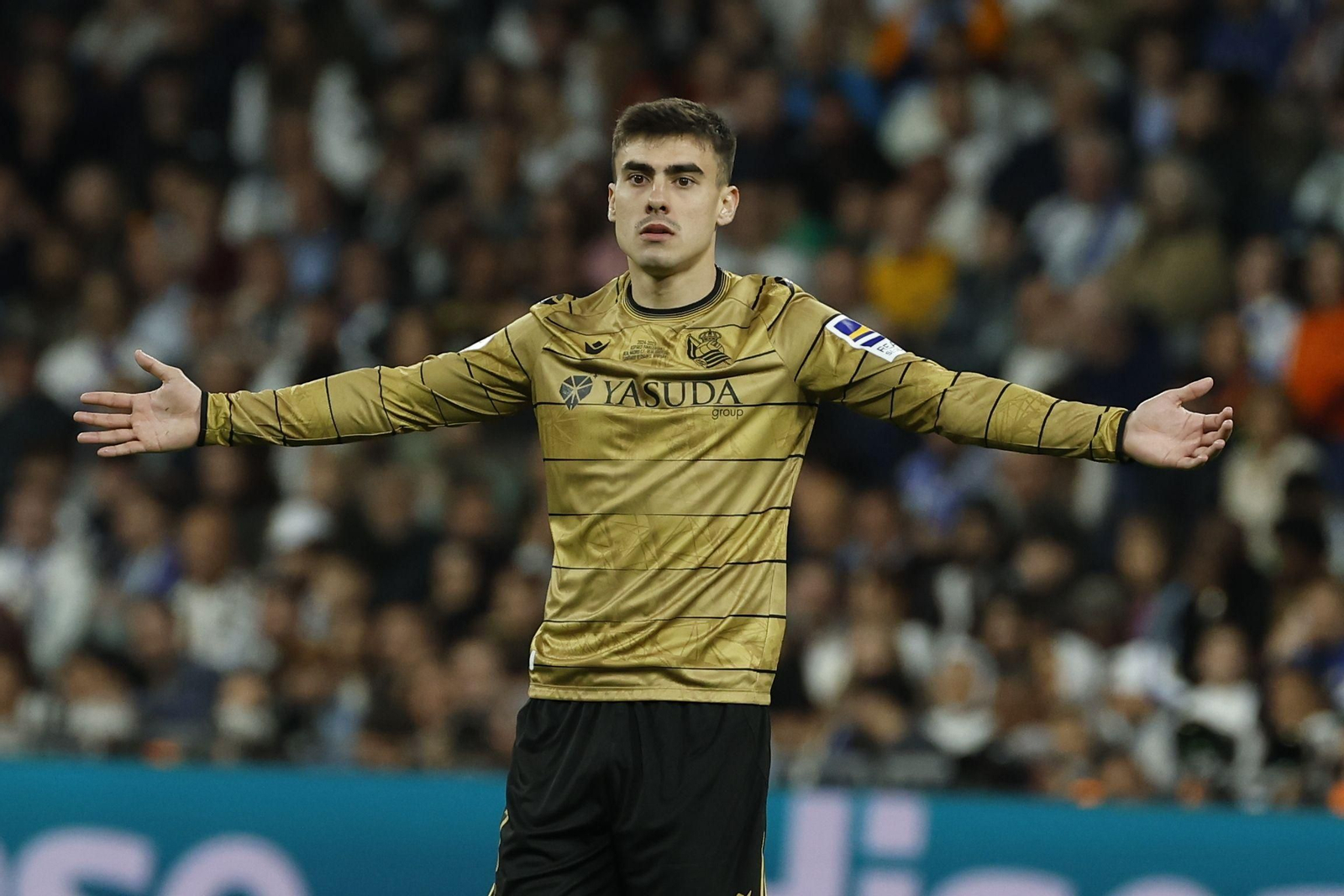 Las fotos del Real Madrid - Real Sociedad camino del Estadio de la Cartuja