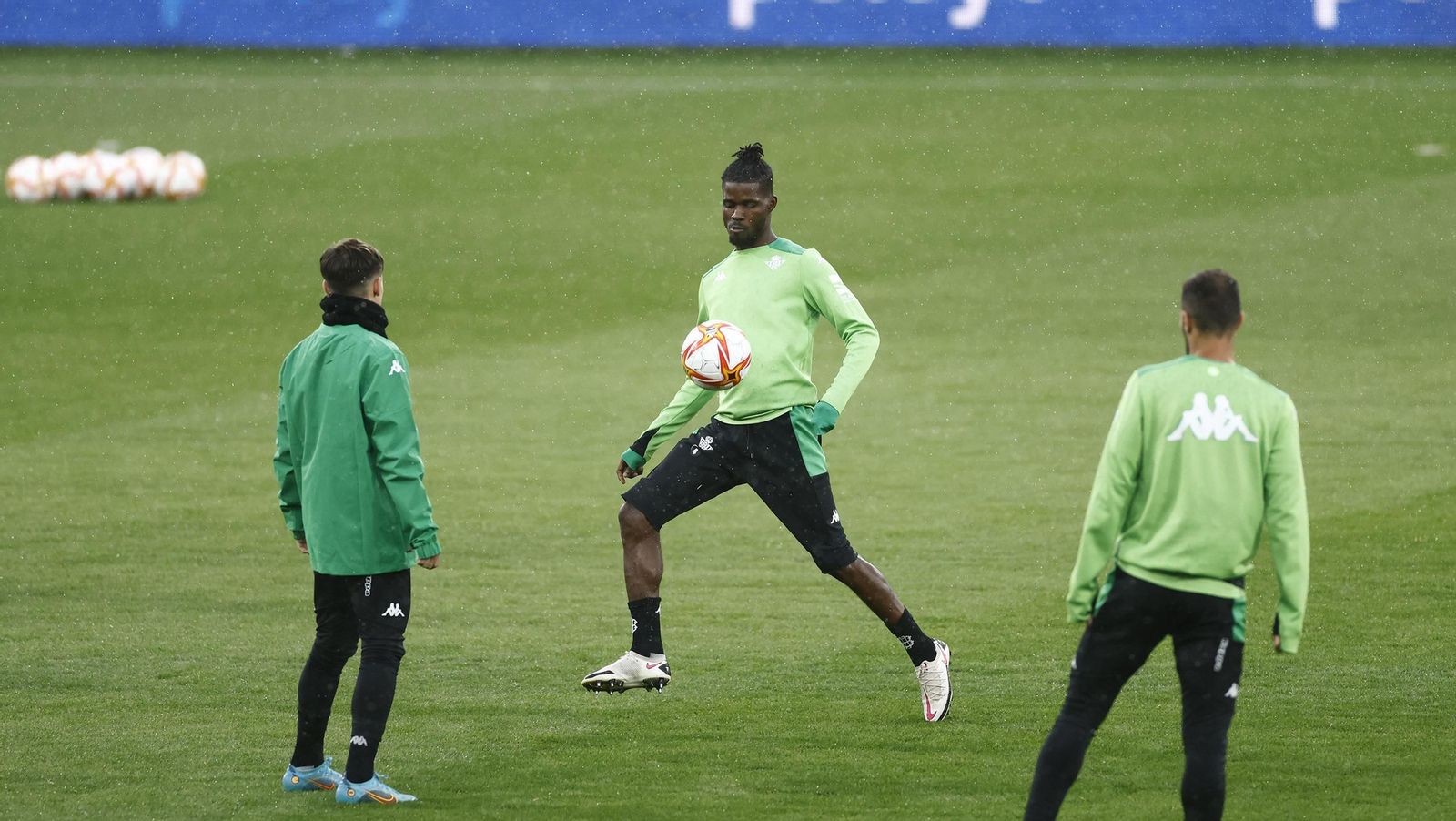 Betis - Valencia | La final de la Copa del Rey se ambienta pese a la lluvia