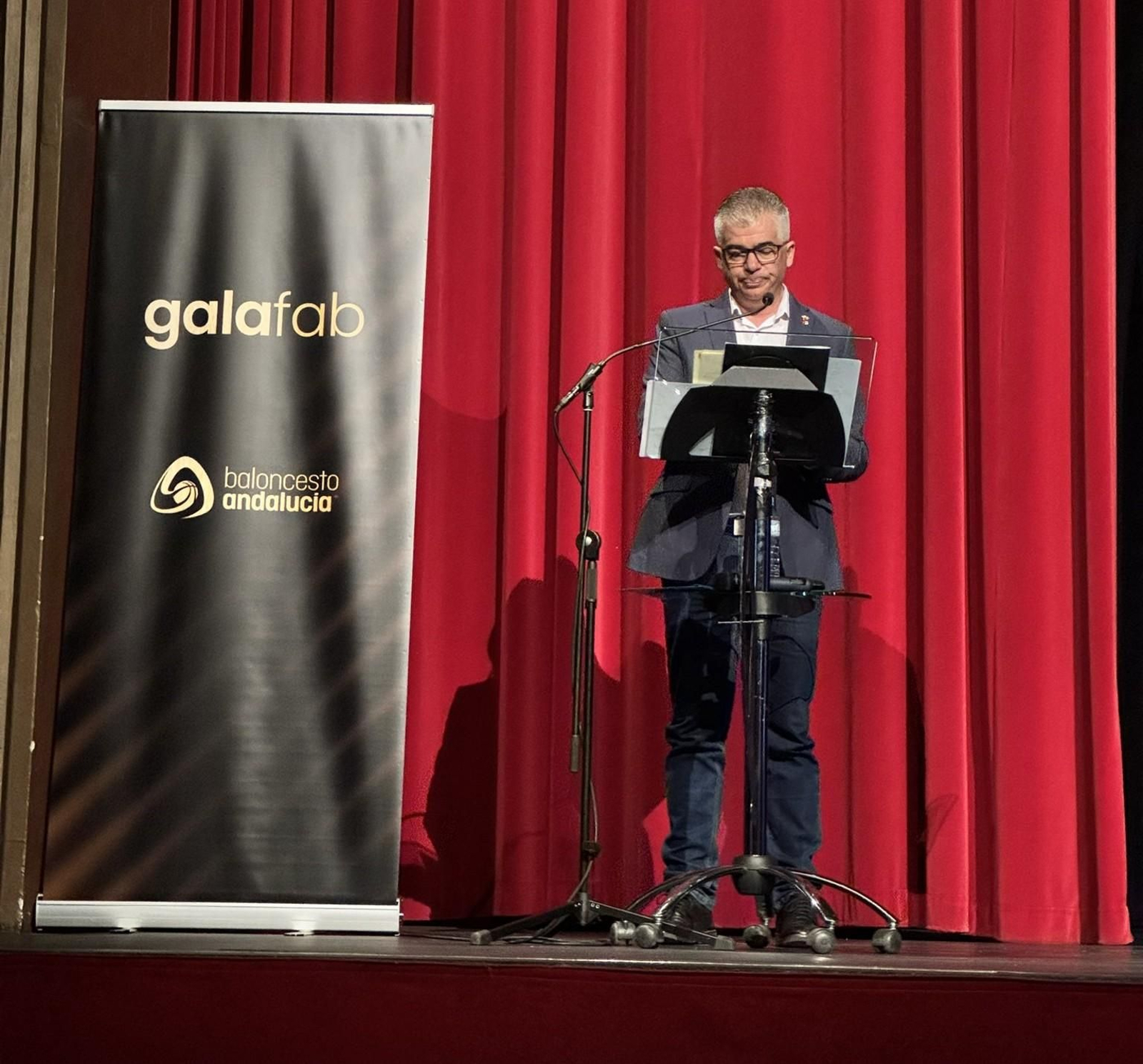 En imágenes: reconocimiento al baloncesto provincial en la Gala FAB Jaén 2025