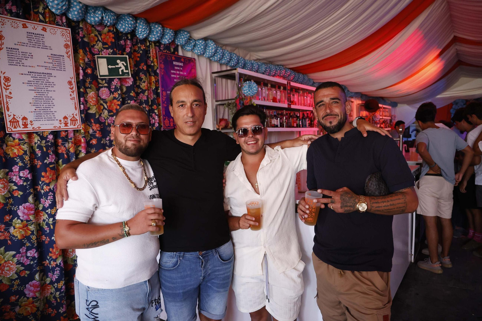 Búscate en las fotos del viernes de la Feria de La Línea