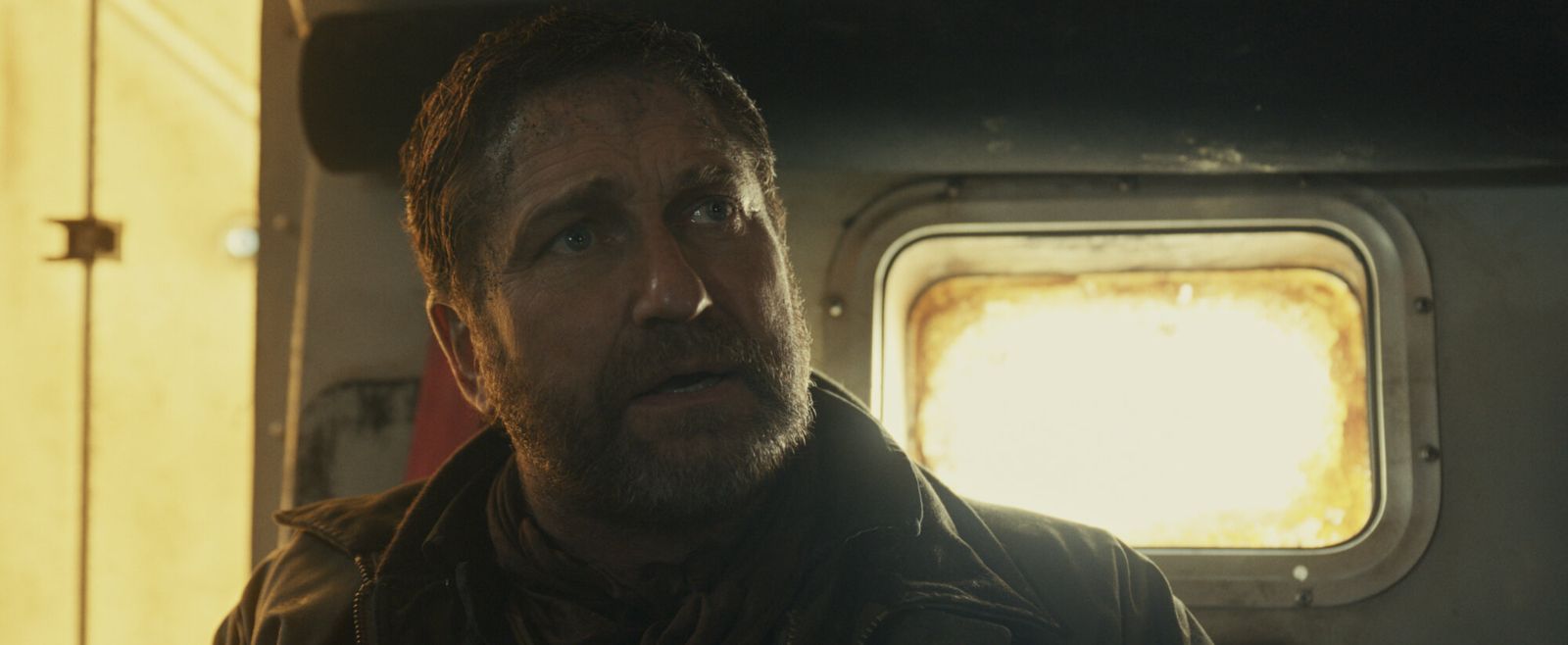 Gerard Butler encabeza el reparto.