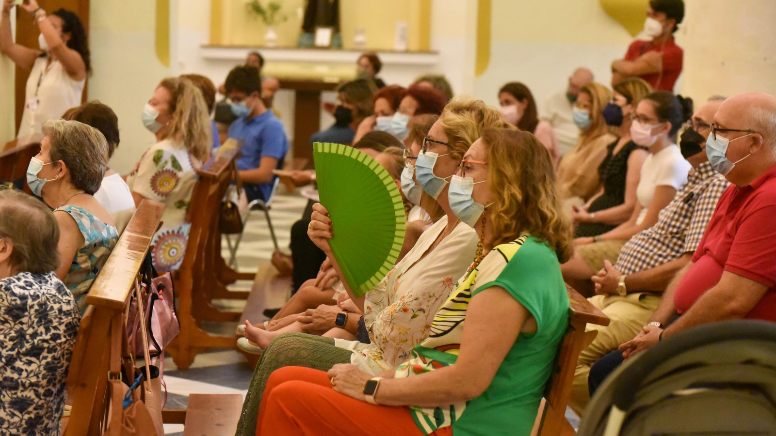 Las fotos de la perigrinacion religiosa  Madre Ven en la Iglesia de La Palma