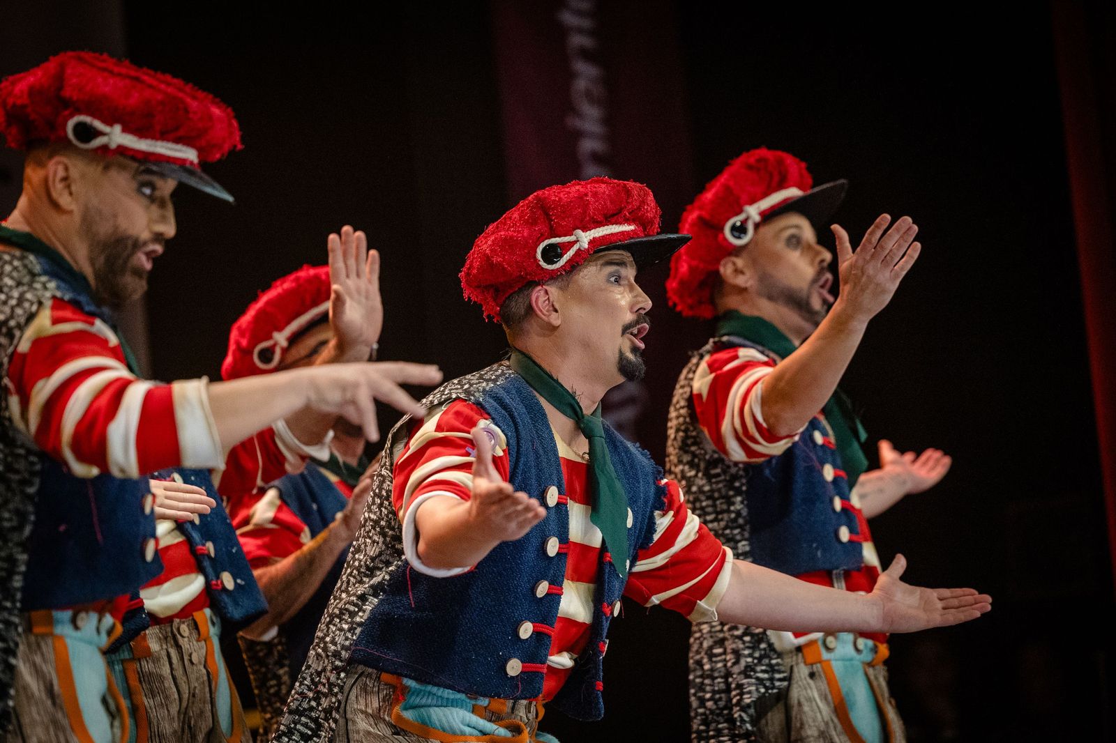 Búscate entre las mejores imágenes de la cuarta semifinal del COAC 2026