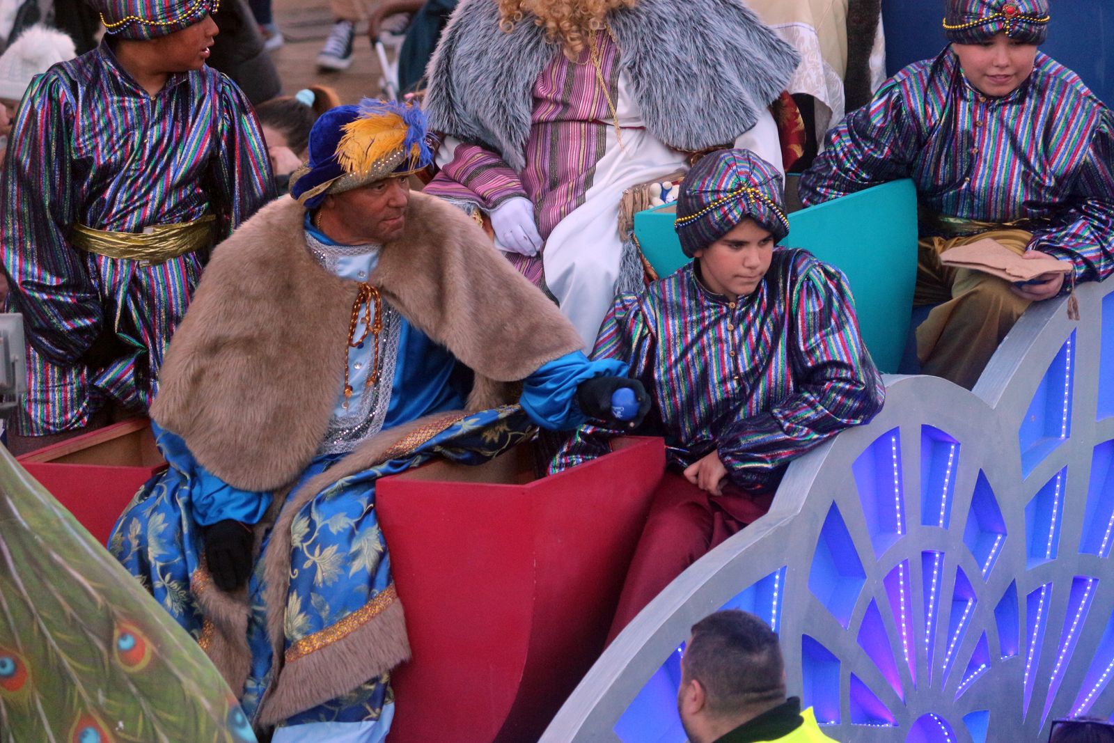 Los Reyes Magos visitan la barriada Río San Pedro