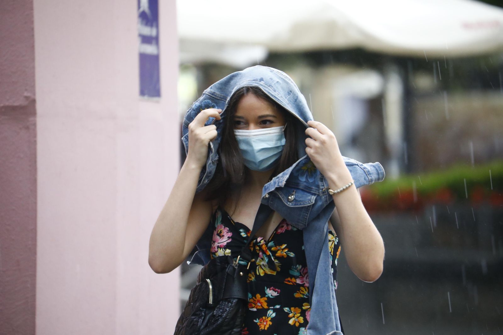 La tarde de tormenta y lluvia en Córdoba, en imágenes