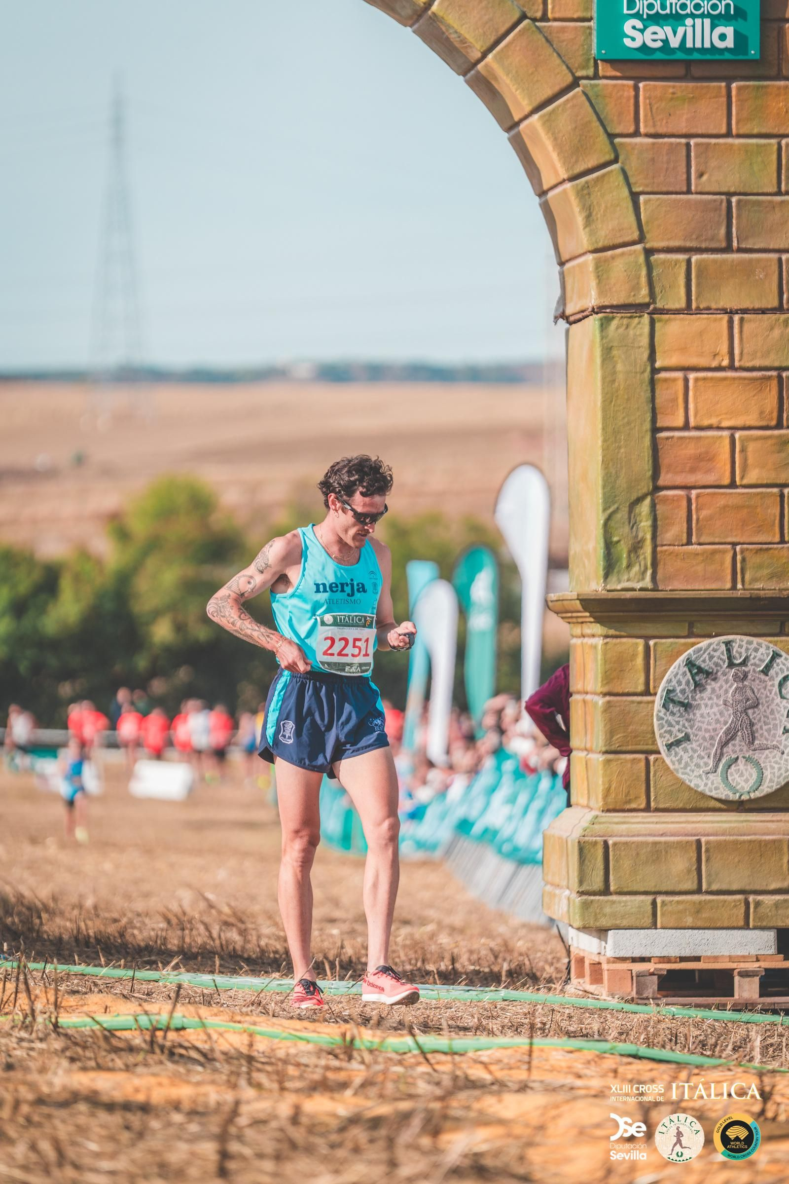 Búscate en las fotos del Cross de Itálica 2025 | 3