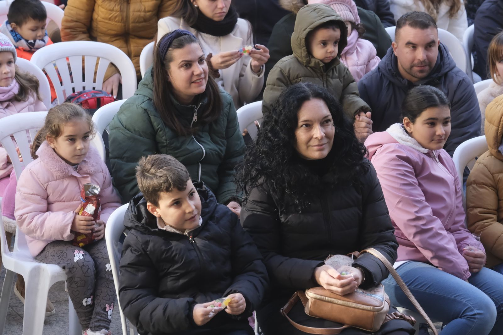 La fiesta infantil de Fin de Año en la plaza de las Tendillas de Córdoba, en imágenes