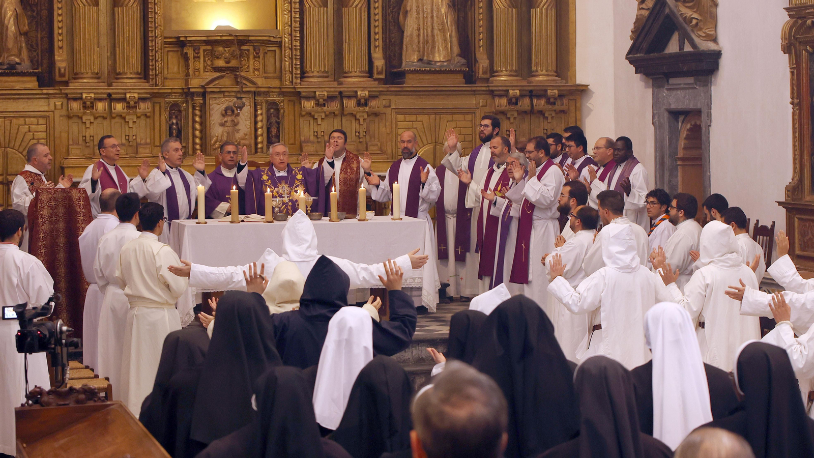 Misa de despedida en la Cartuja de Jerez a las hermanas de Belén