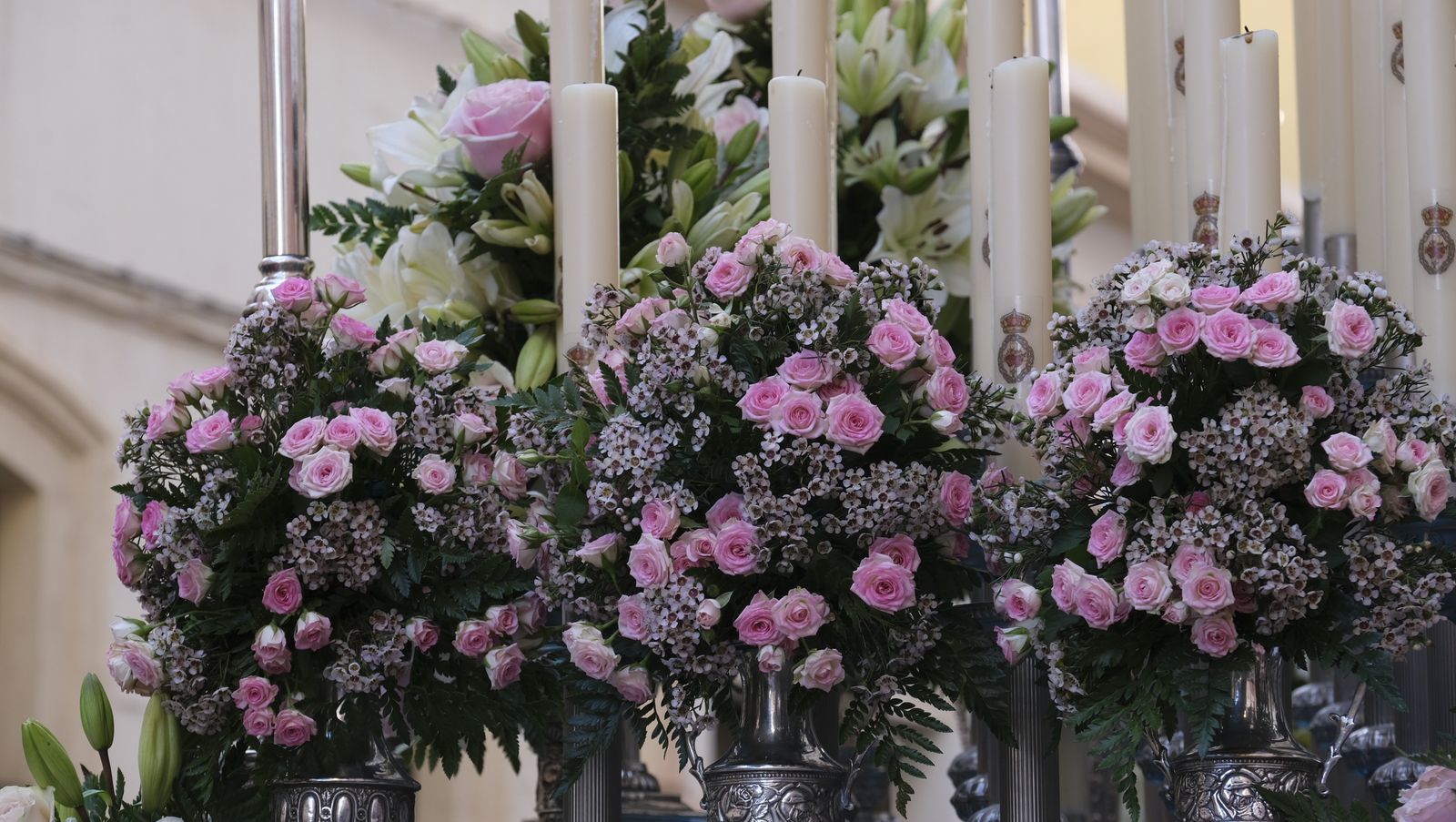 Procesión del Cristo del Amor en Almería, en imágenes