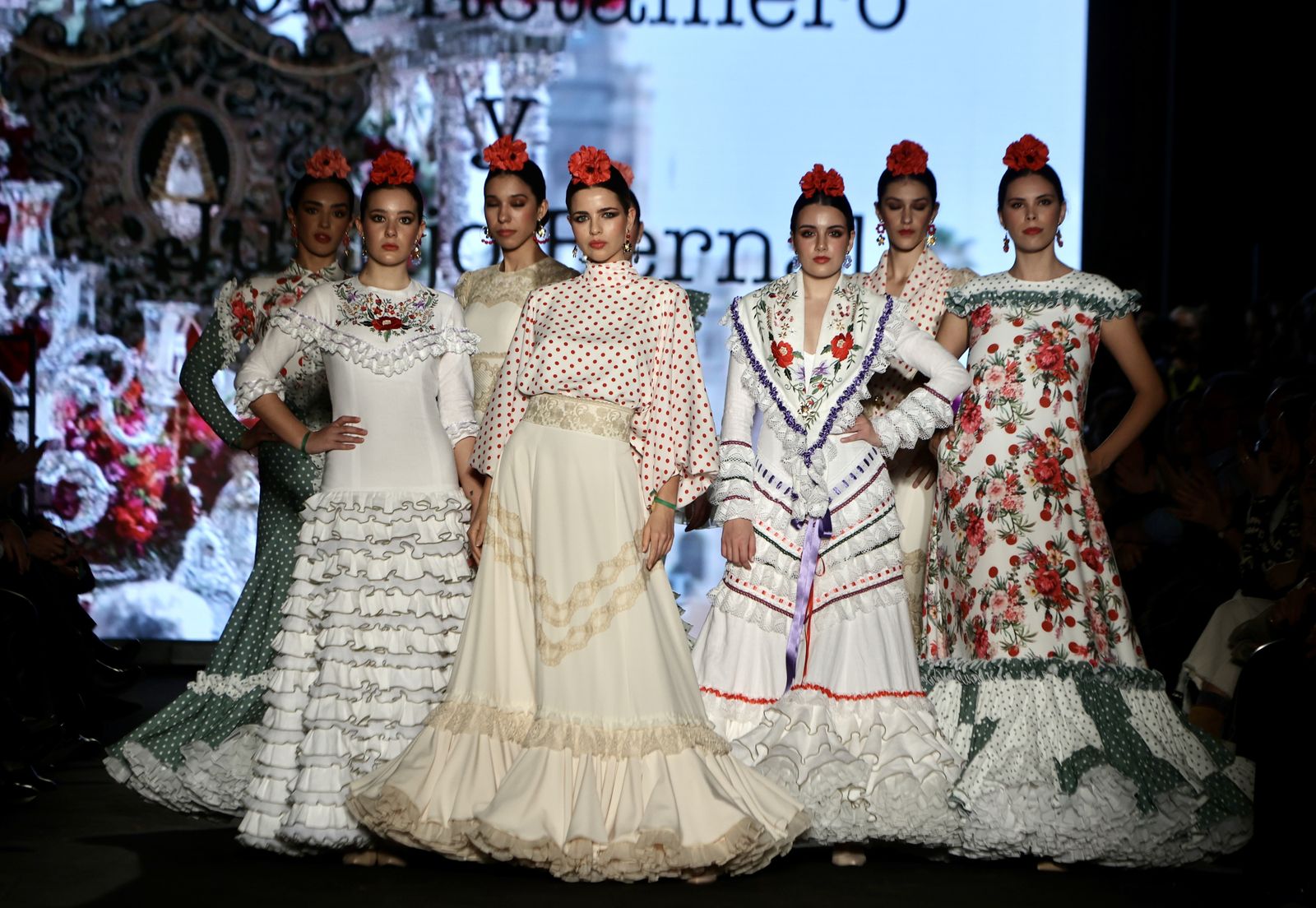 Desfile de la Hermandad del Rocío de Sevilla en We Love Flamenca 2024, todas las fotos