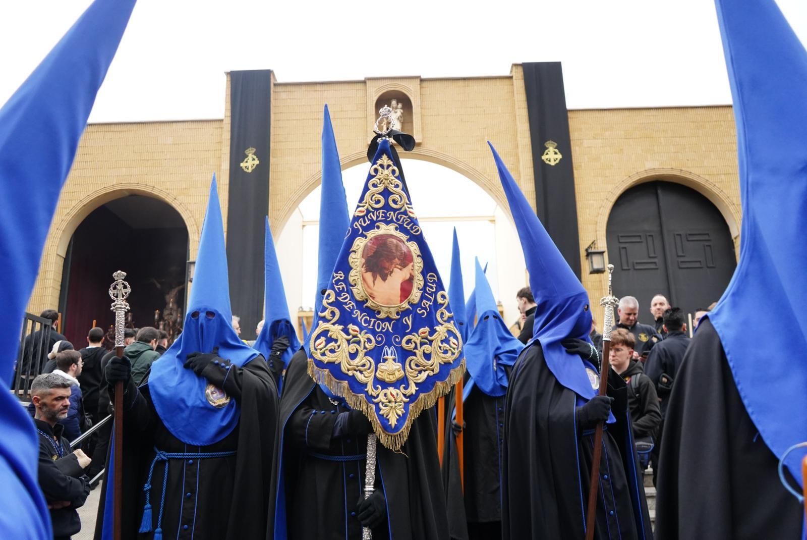 Salesianos abre las puertas a un Jueves Santo normal en Granada