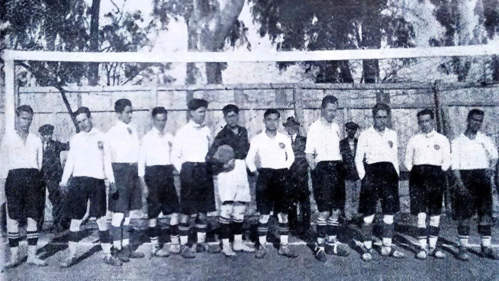 Campo de la Venta San José, el primero rodeado por una valla en 1924.