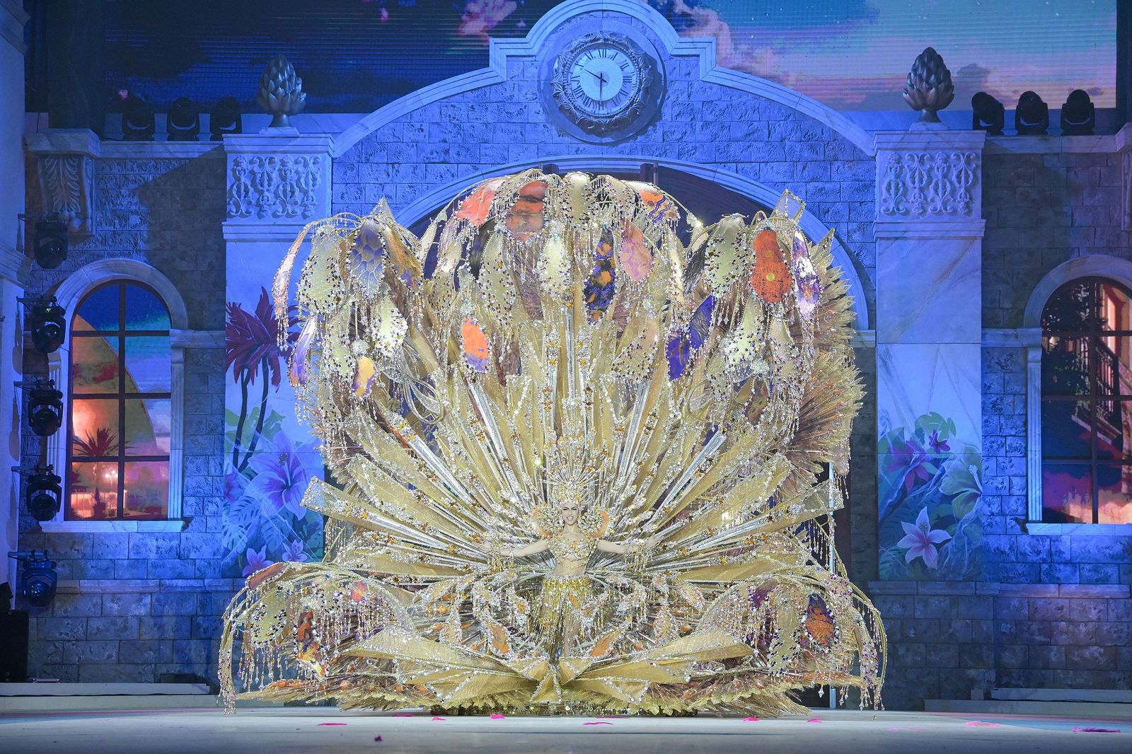 Las espectaculares fantasías de la gala de la reina del carnaval de Santa Cruz de Tenerife 2026