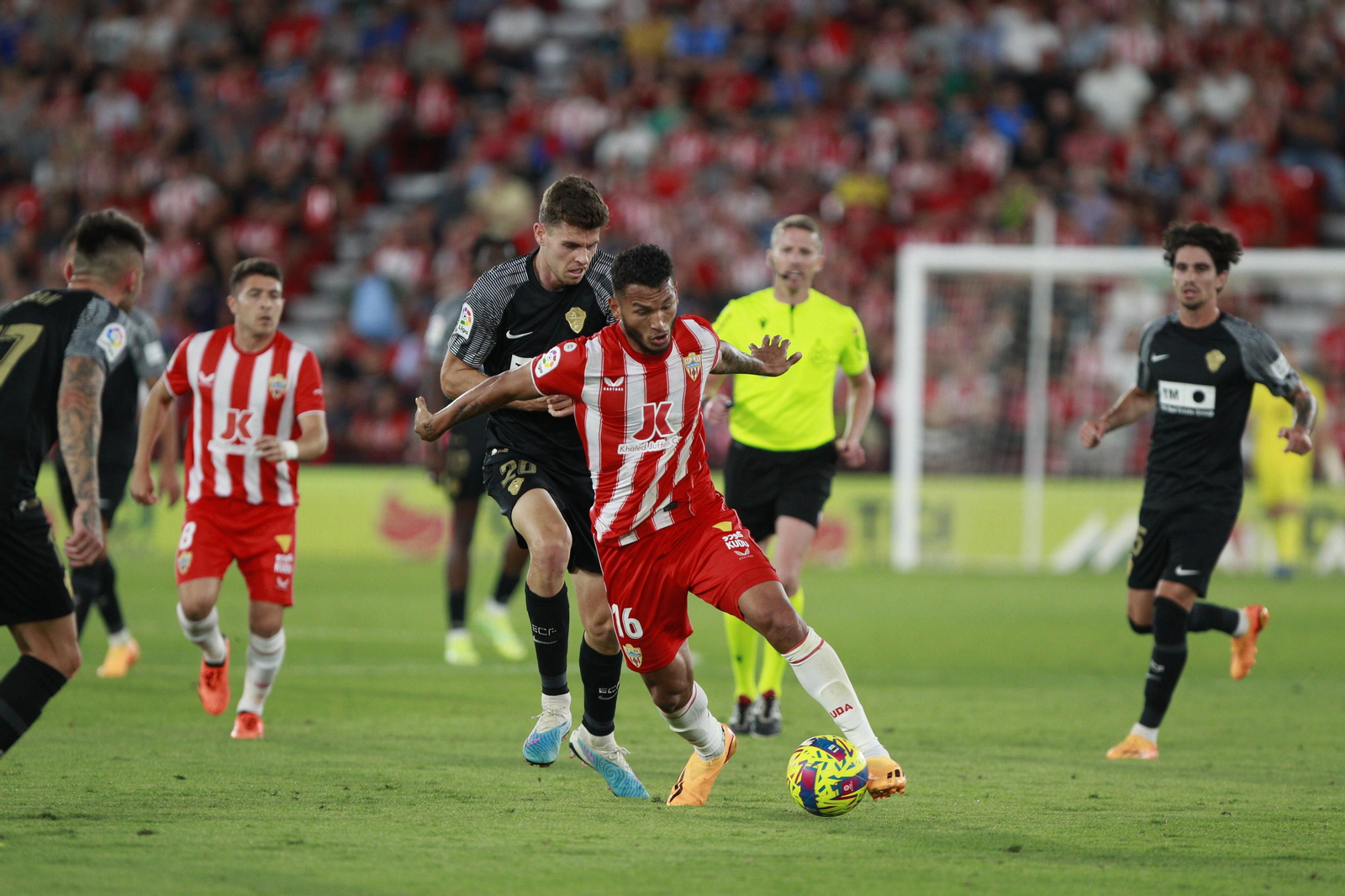 Imágenes del partido U.D. Almería-Elche C.F.